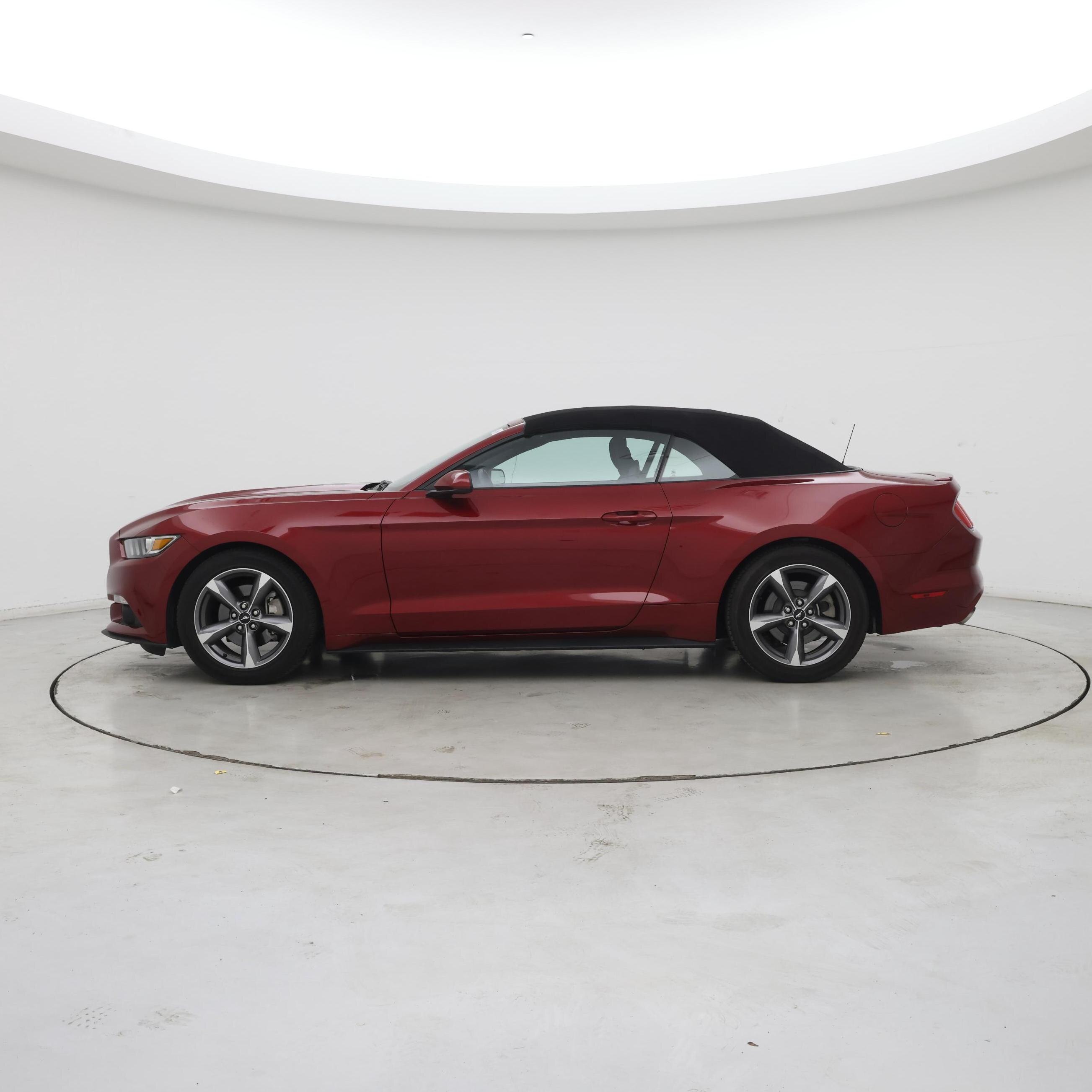 Thumbnail: 2015 Ford Mustang - 3