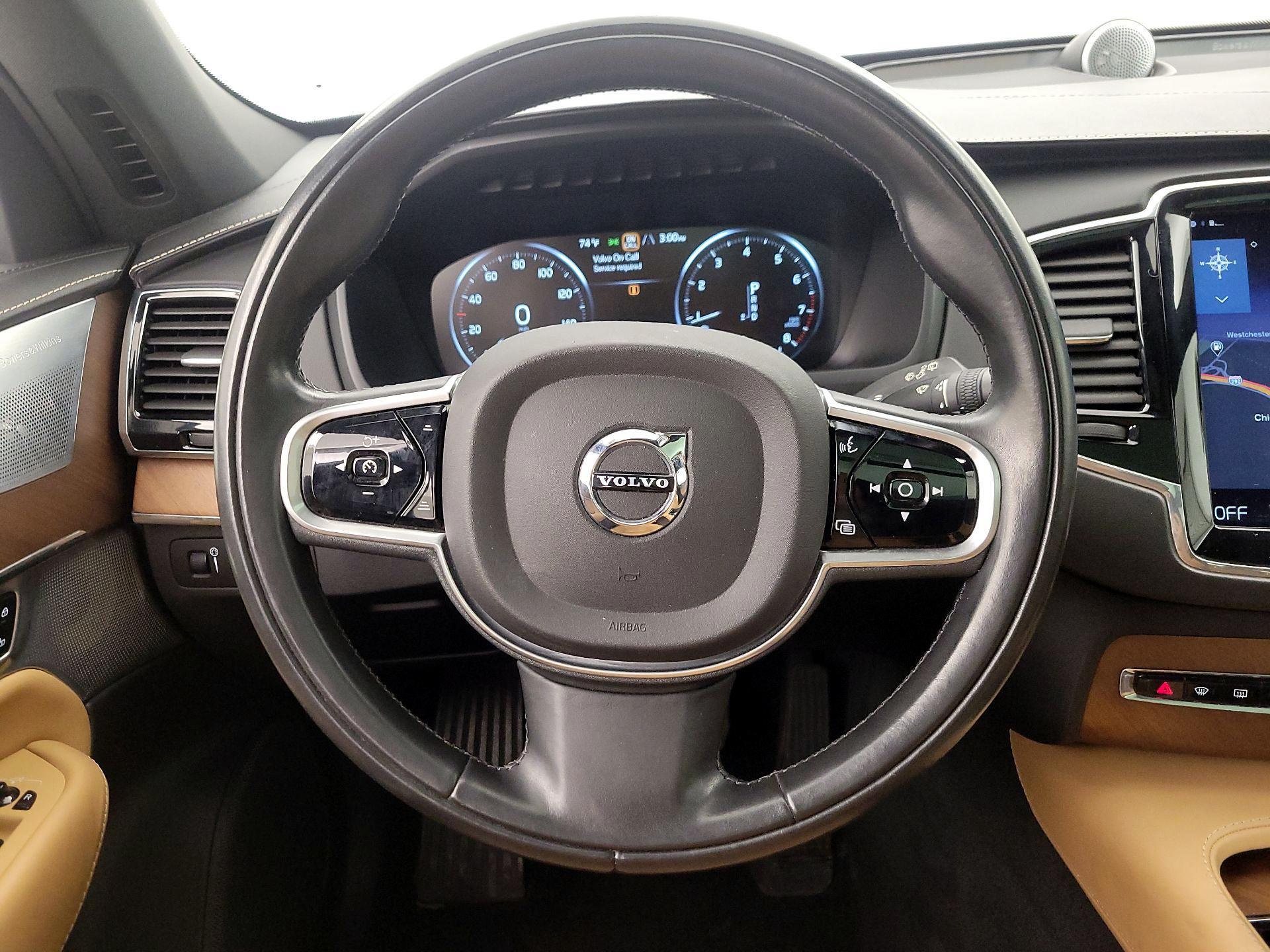 Thumbnail: 2017 Volvo XC90 - 10
