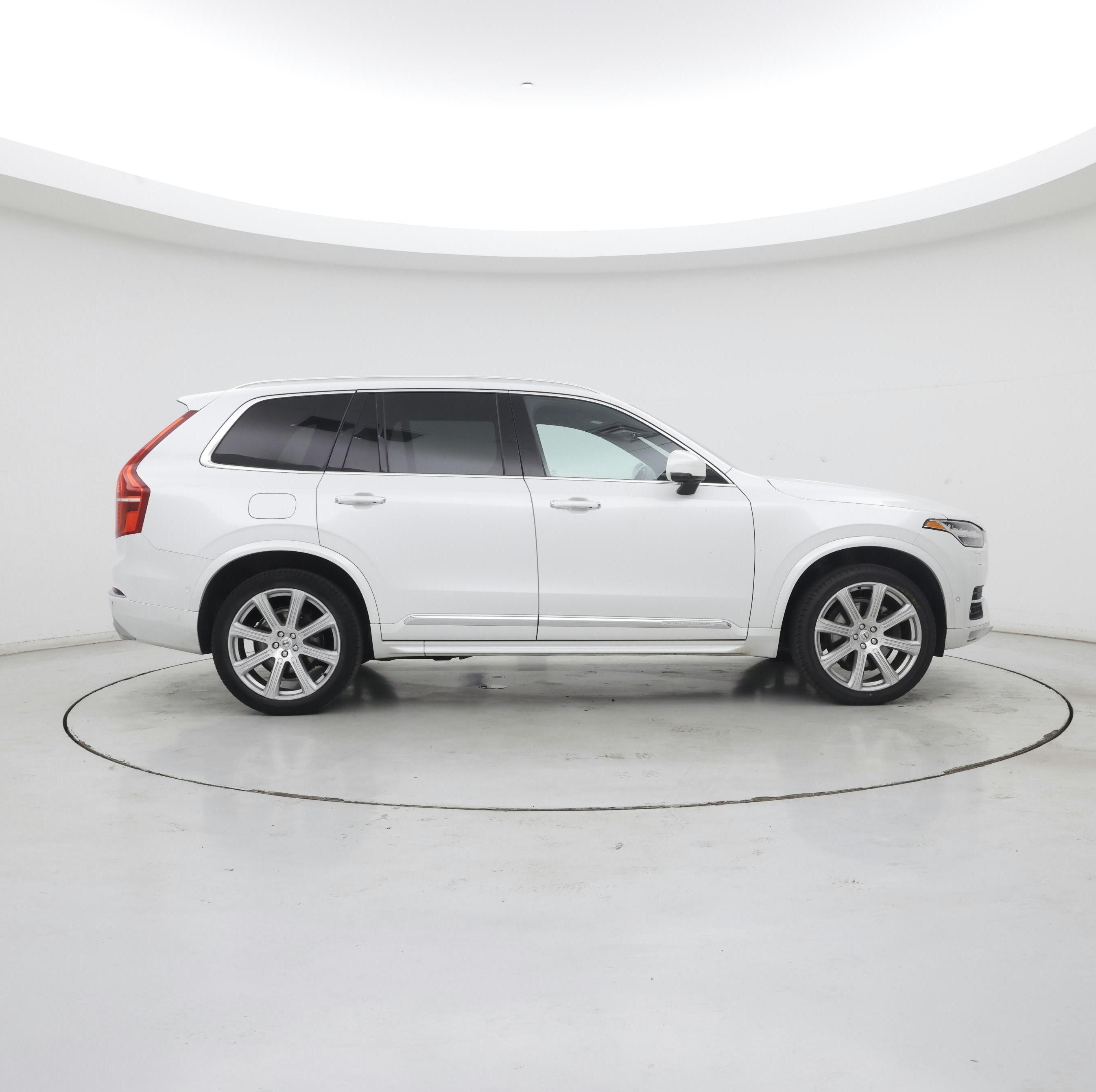Thumbnail: 2017 Volvo XC90 - 7