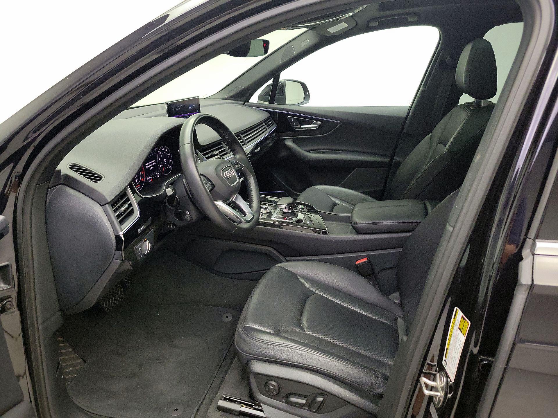 Thumbnail: 2019 Audi Q7 - 11