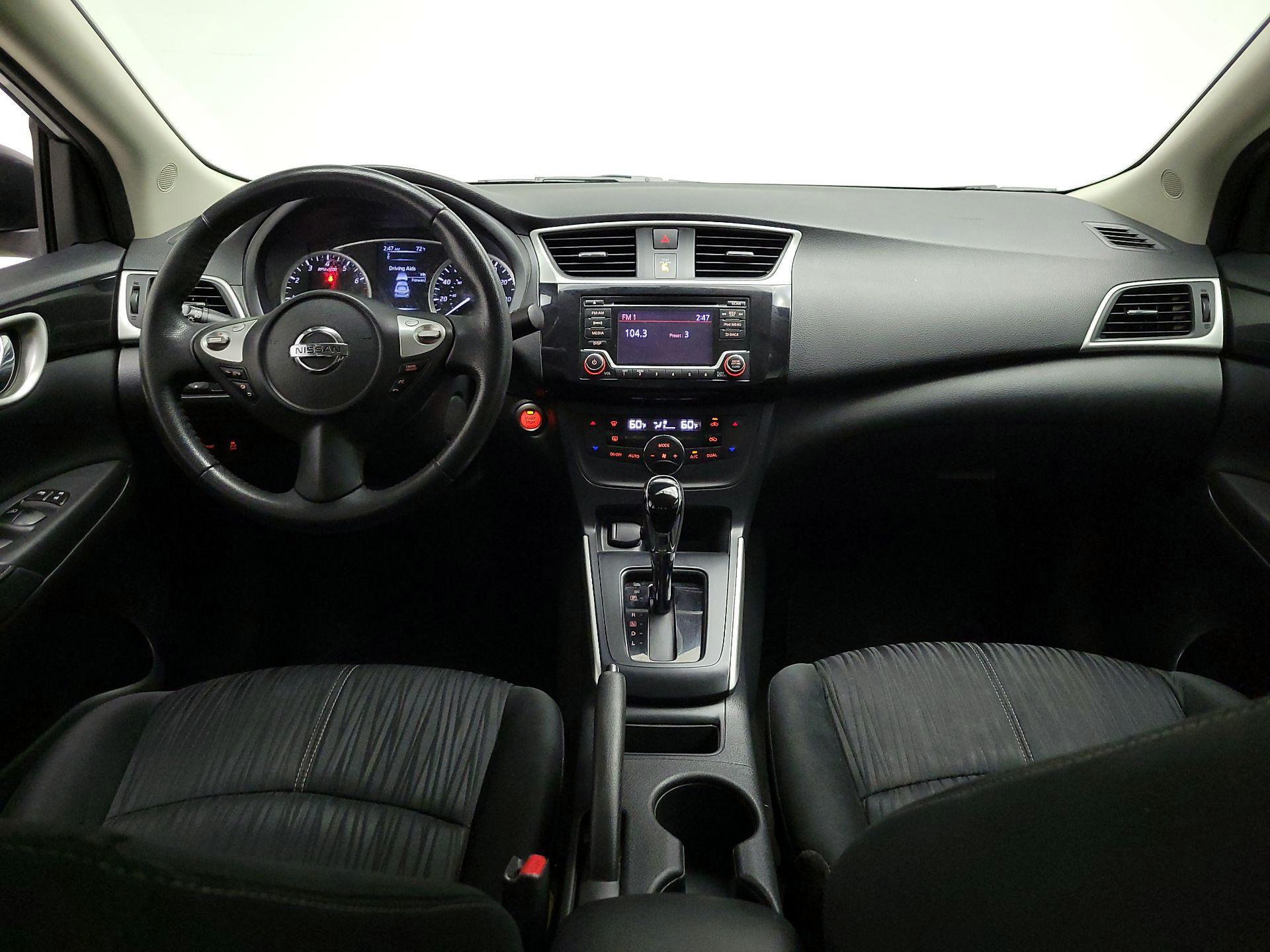 Thumbnail: 2018 Nissan Sentra - 9