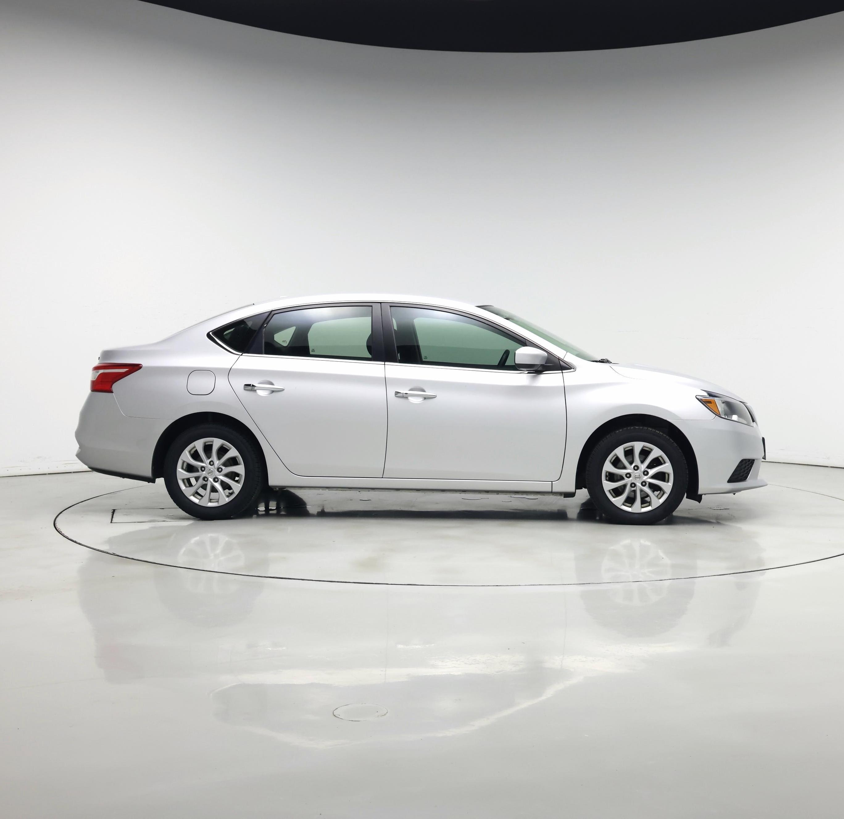 Thumbnail: 2018 Nissan Sentra - 7