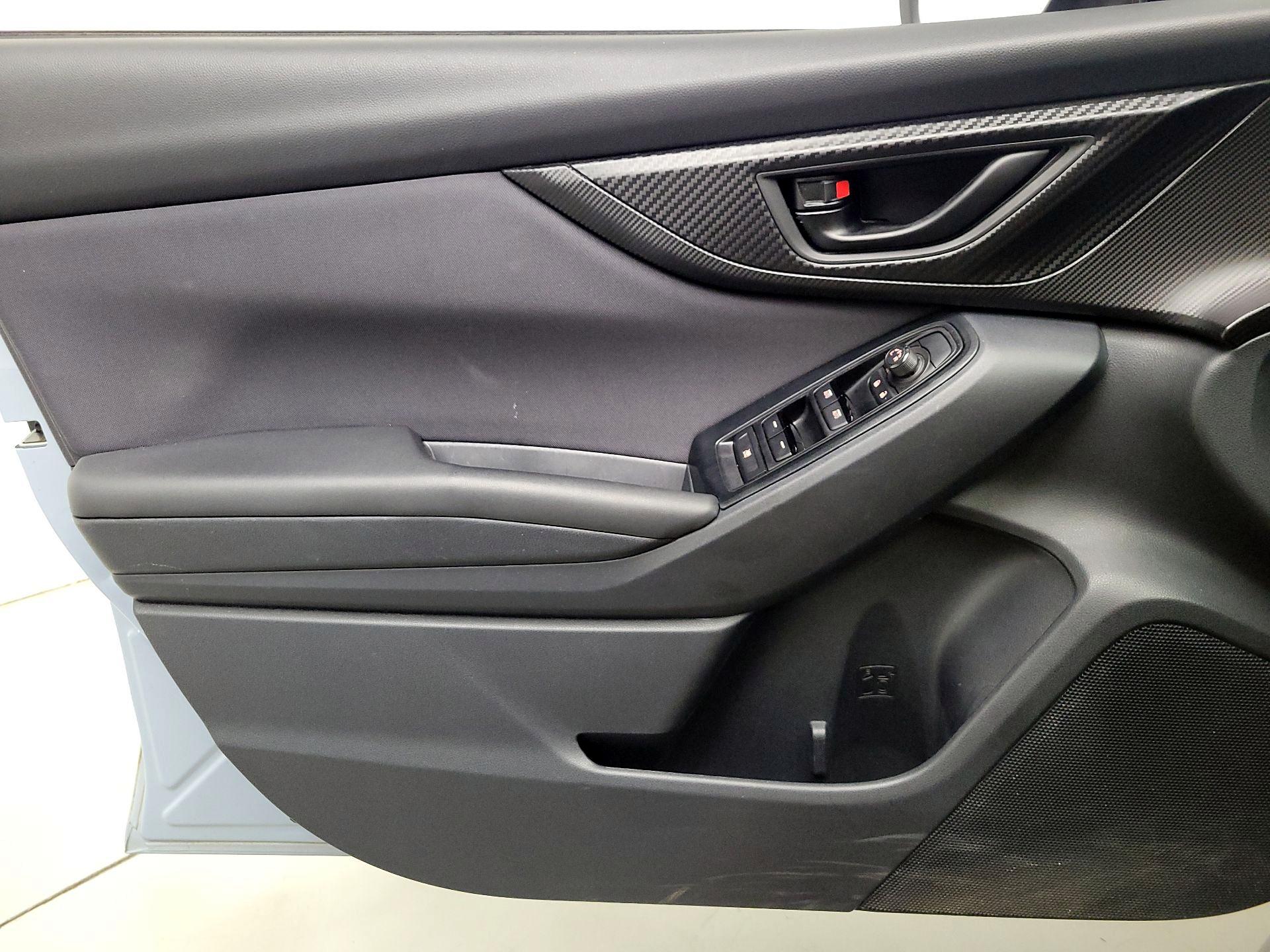 Thumbnail: 2019 Subaru Crosstrek - 12