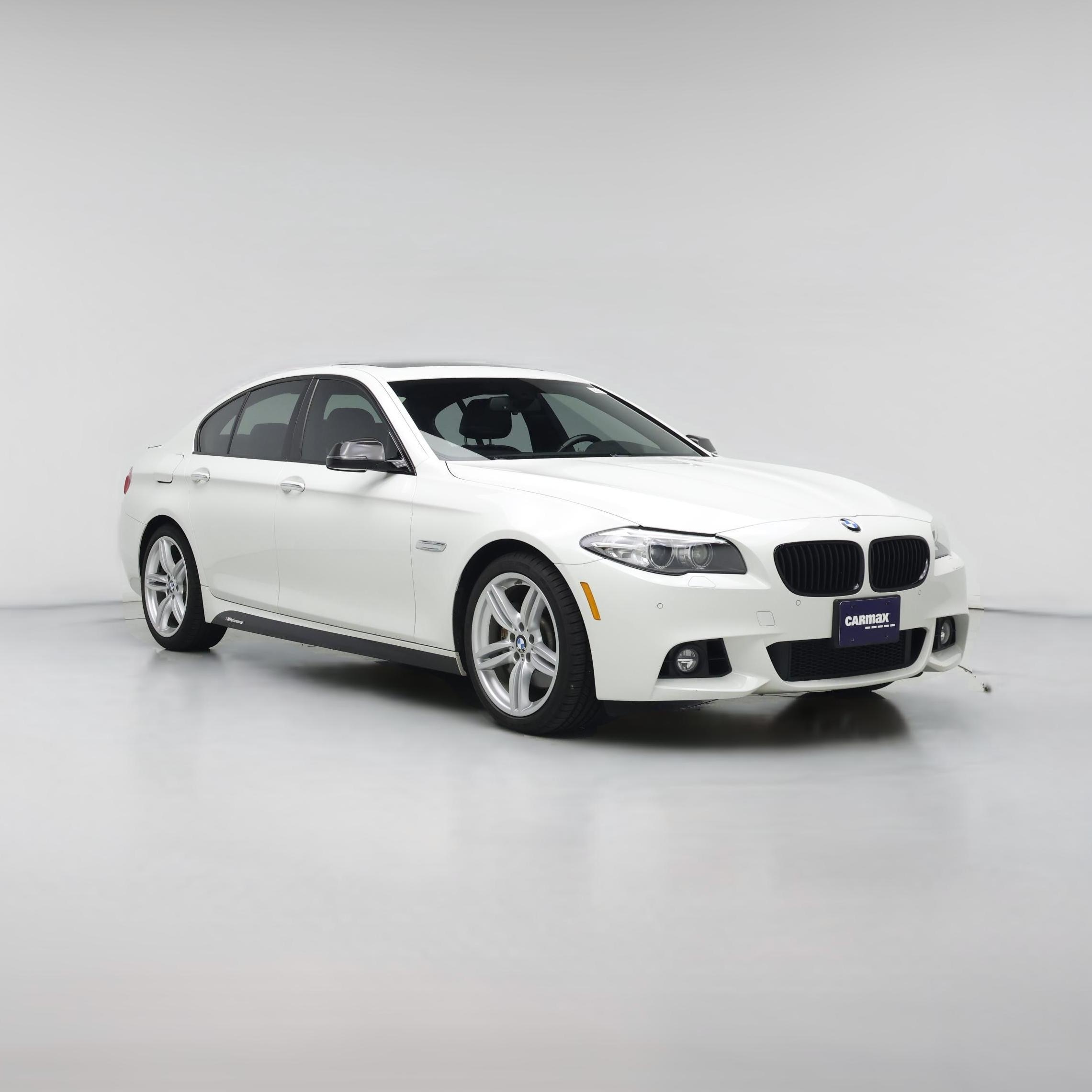 Thumbnail: 2016 BMW 5 Series - 1