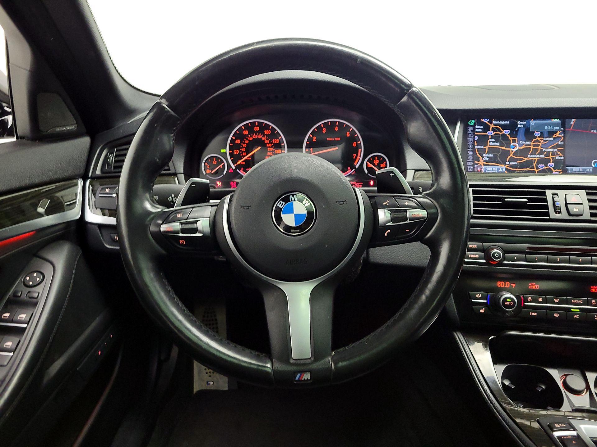 Thumbnail: 2016 BMW 5 Series - 10