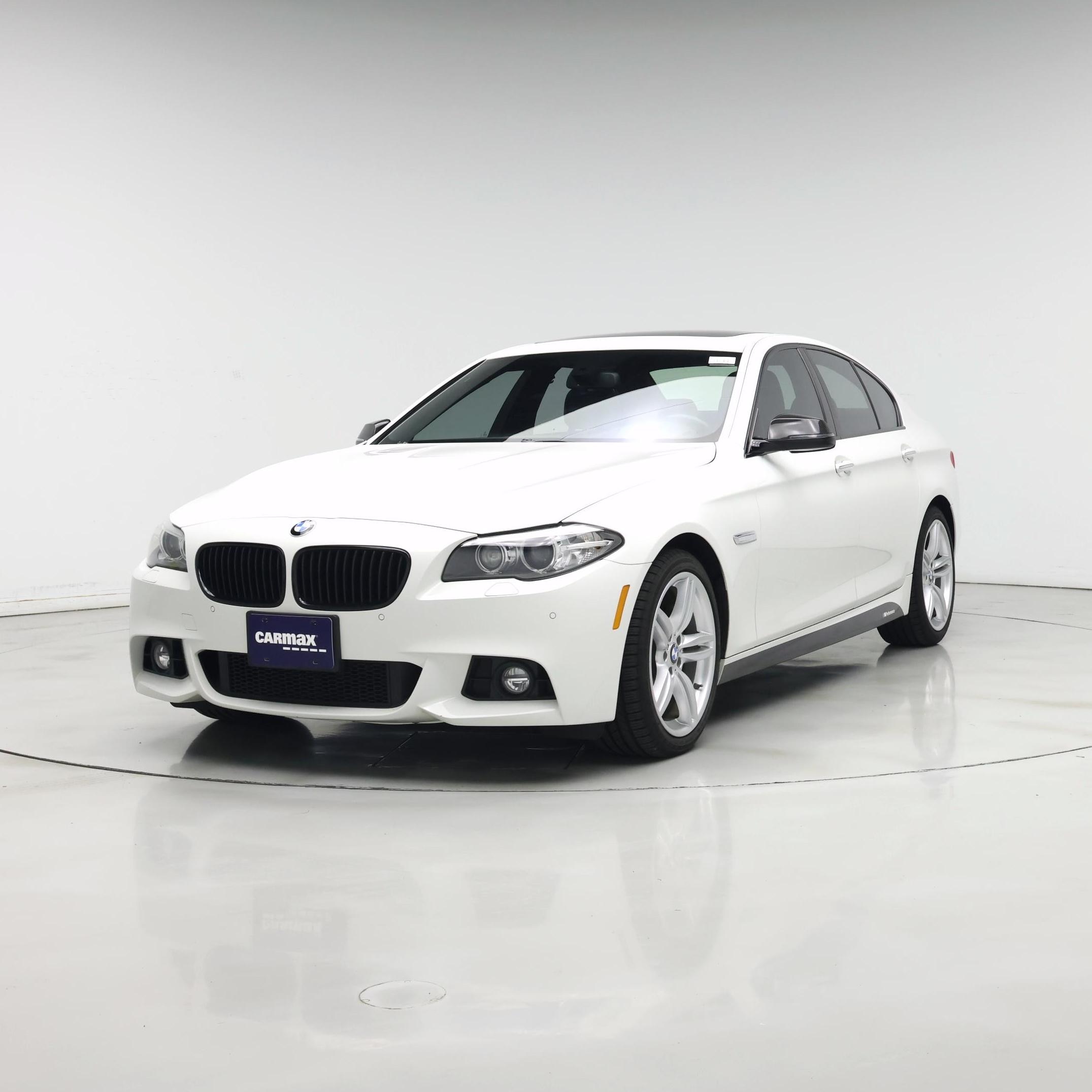 Thumbnail: 2016 BMW 5 Series - 4