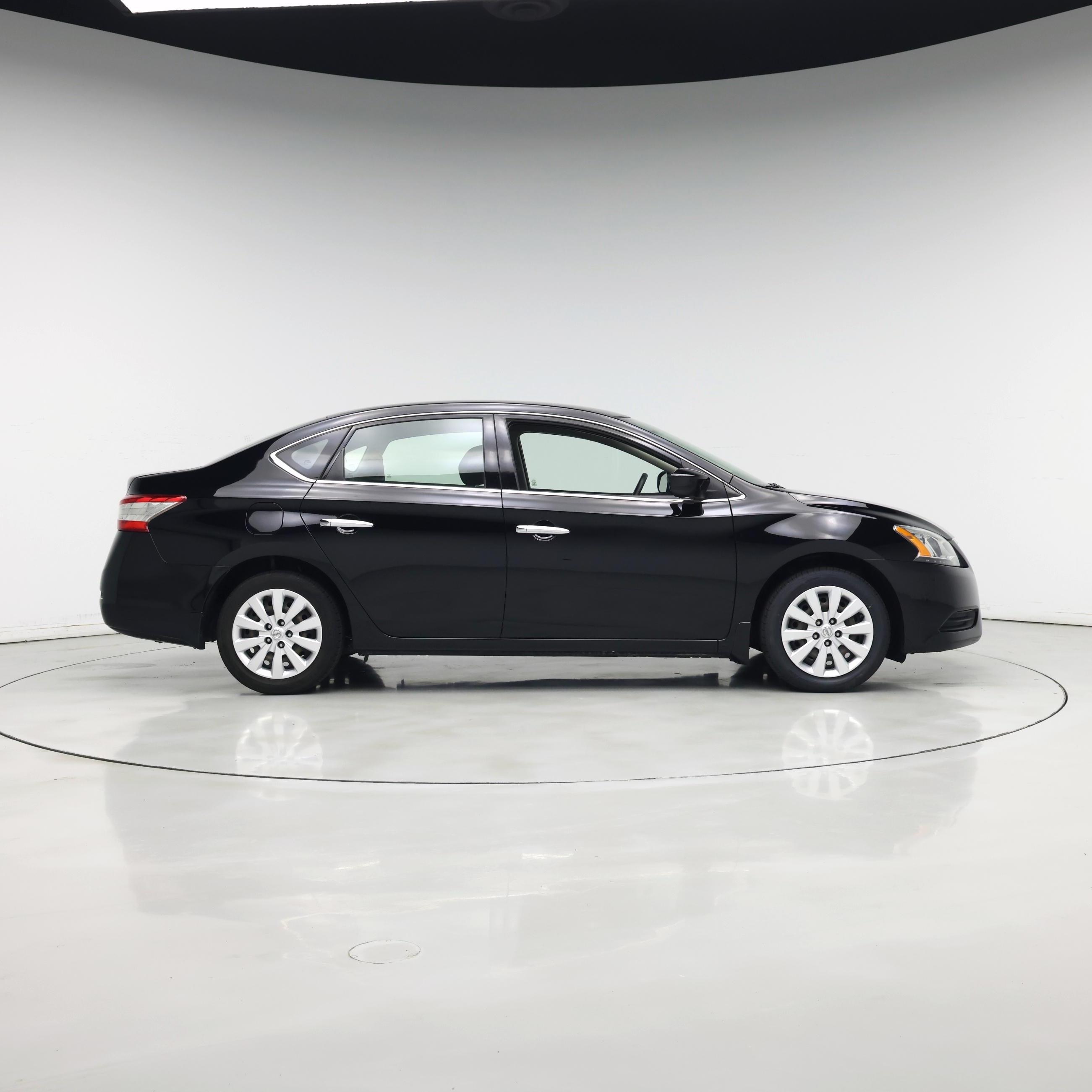 Thumbnail: 2015 Nissan Sentra - 7