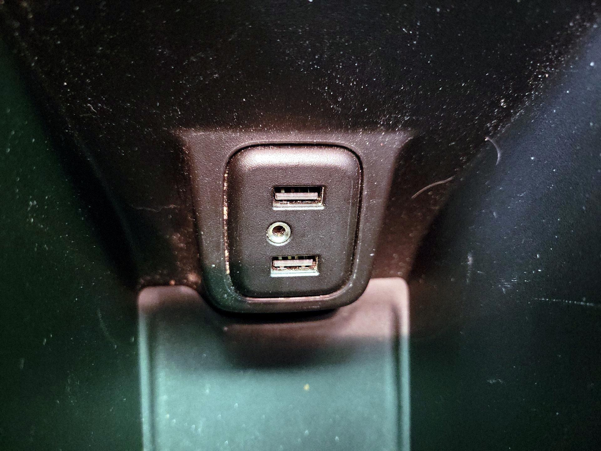Thumbnail: 2020 Chevrolet Bolt EV - 17