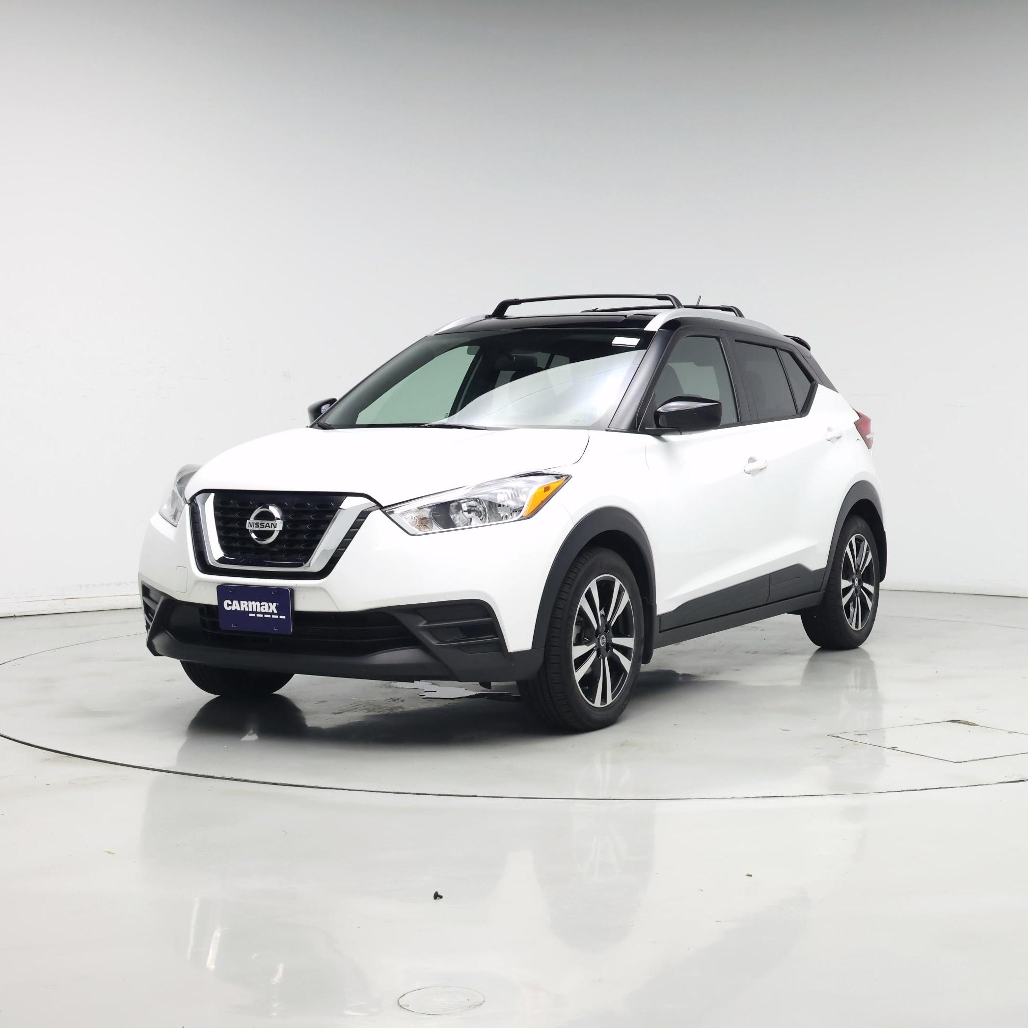 Thumbnail: 2019 Nissan Kicks - 4