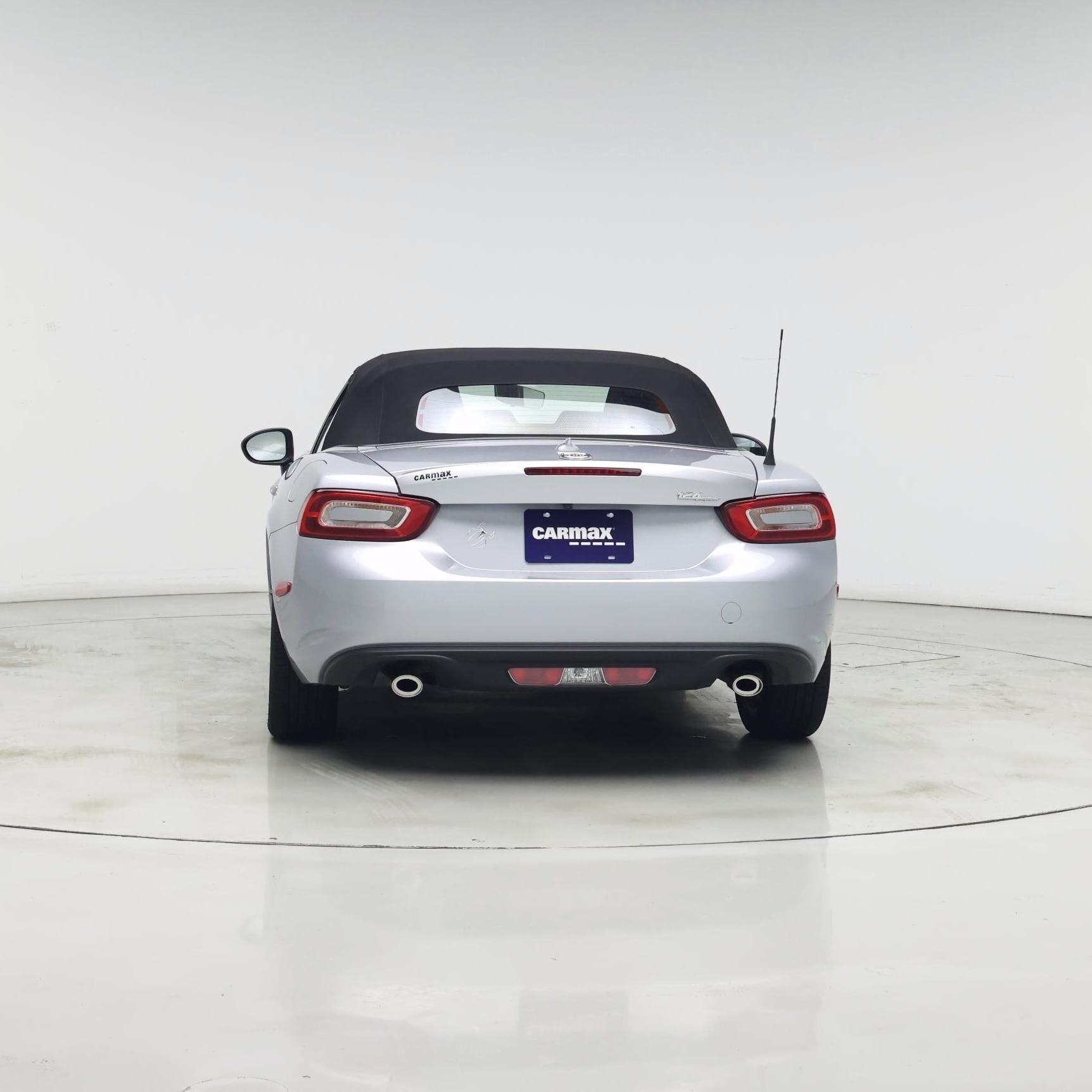 Thumbnail: 2019 Fiat 124 Spider - 6