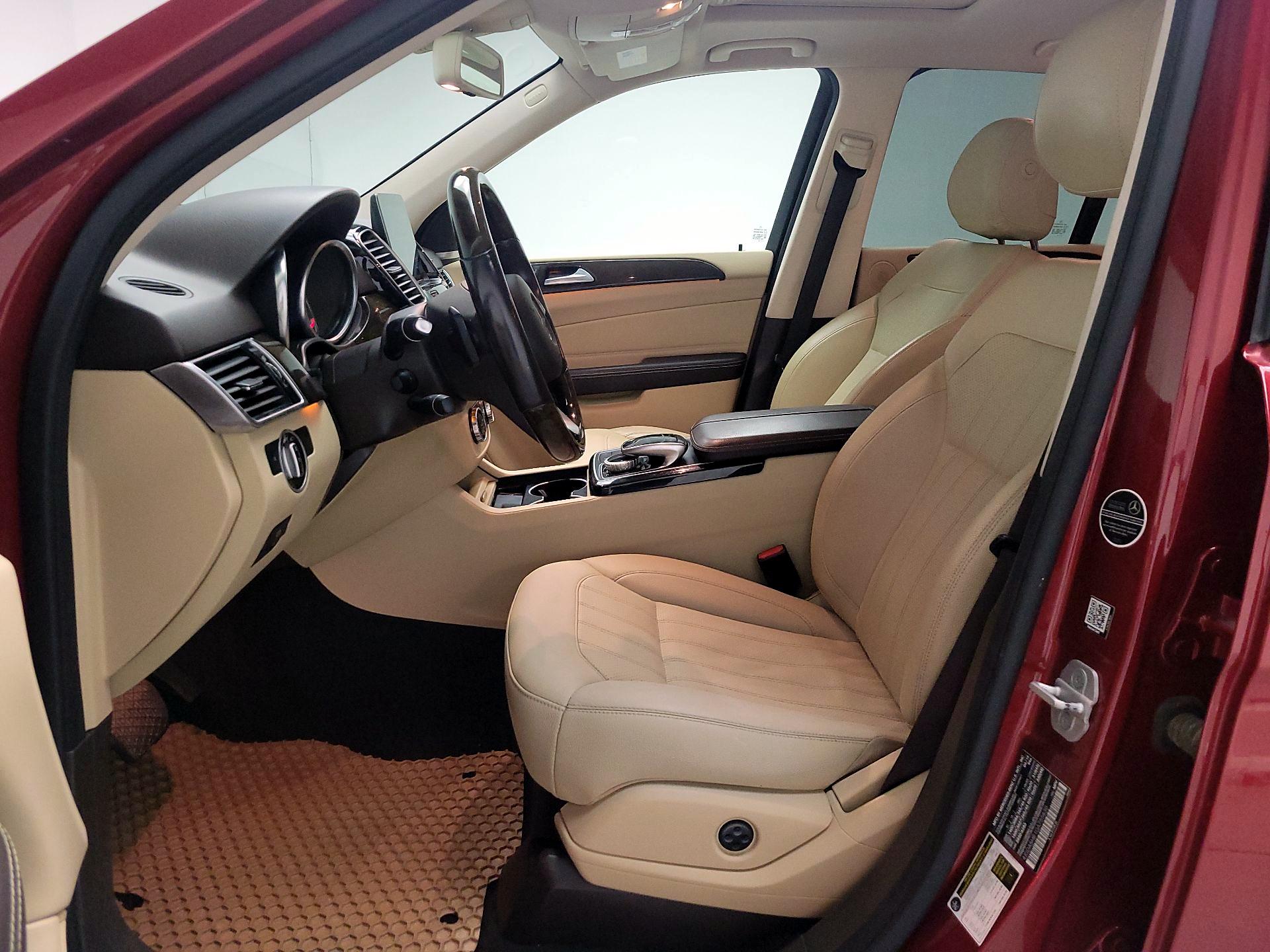 Thumbnail: 2016 Mercedes-Benz GLE - 11