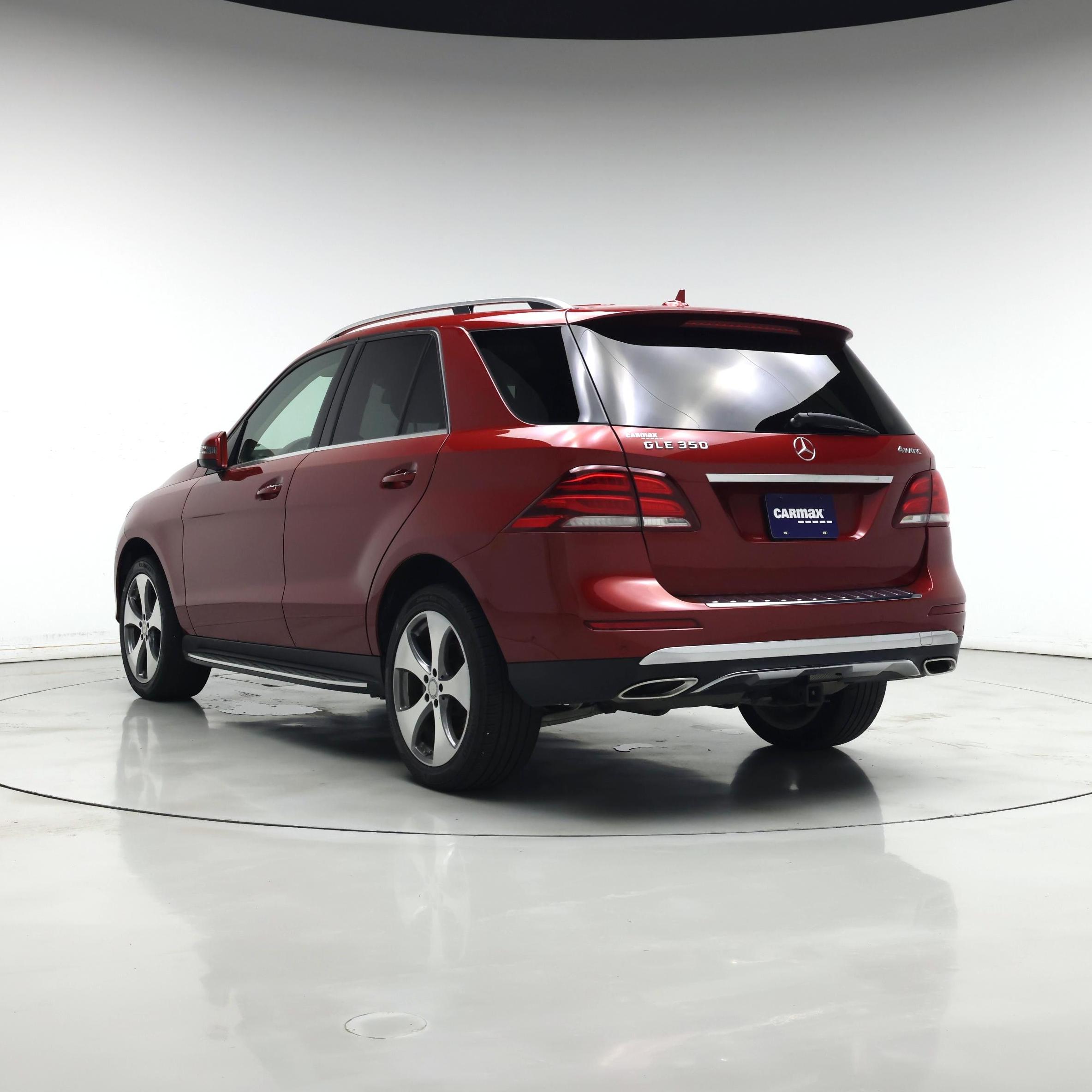 Thumbnail: 2016 Mercedes-Benz GLE - 2