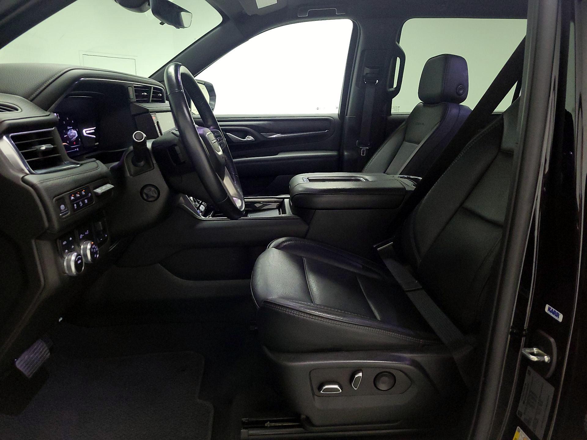 Thumbnail: 2022 GMC Yukon XL - 11