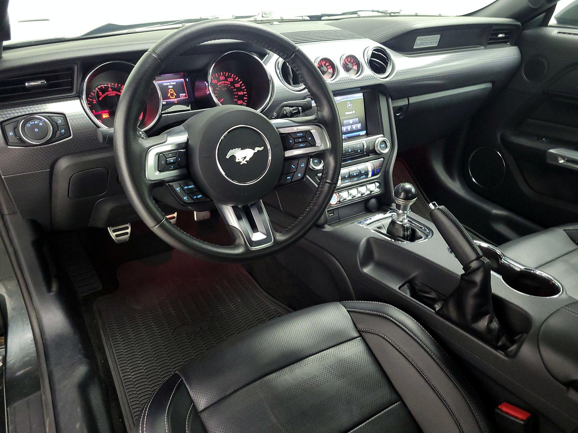 Thumbnail: 2015 Ford Mustang - 9