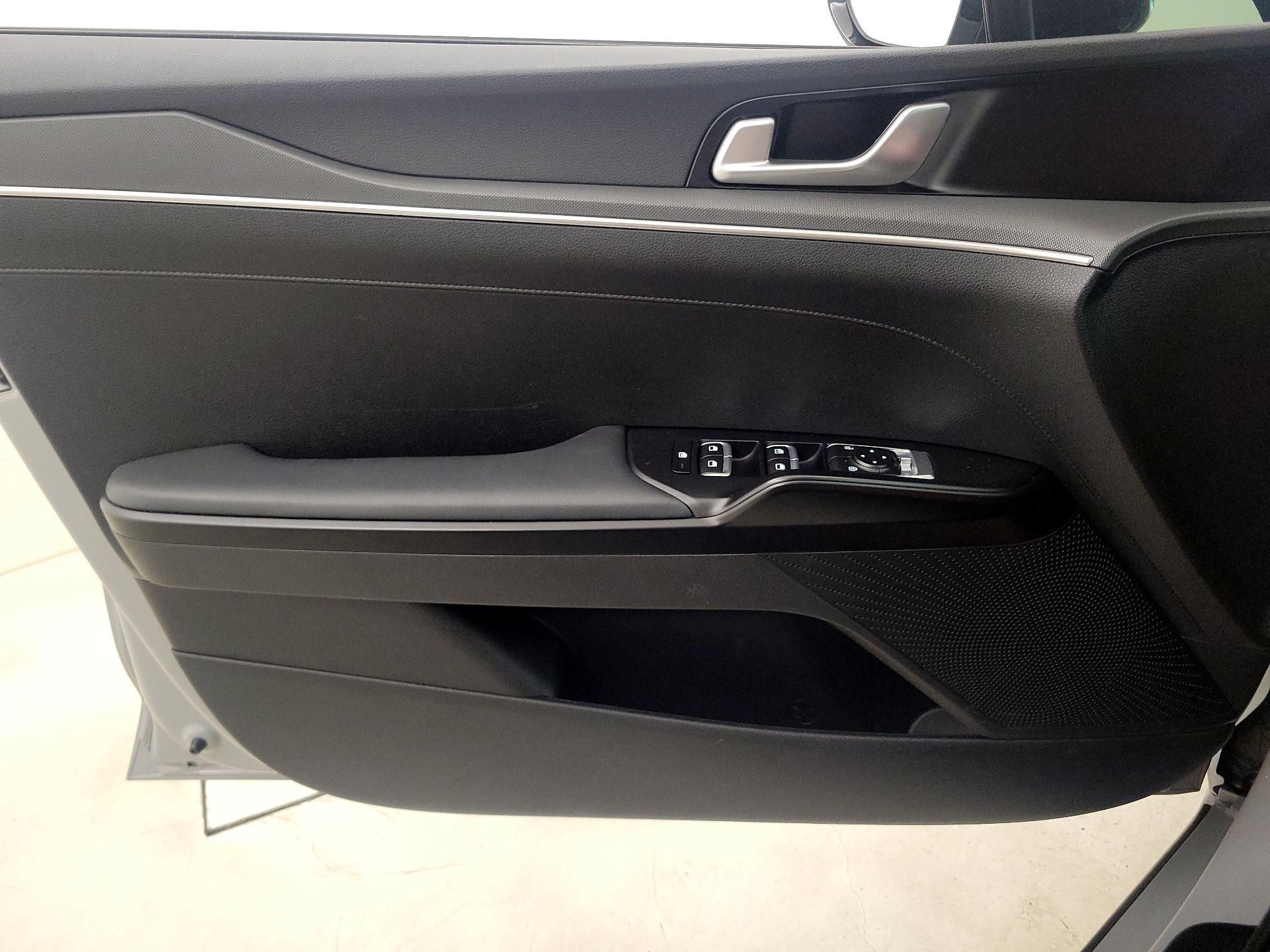 Thumbnail: 2024 Kia K5 - 12