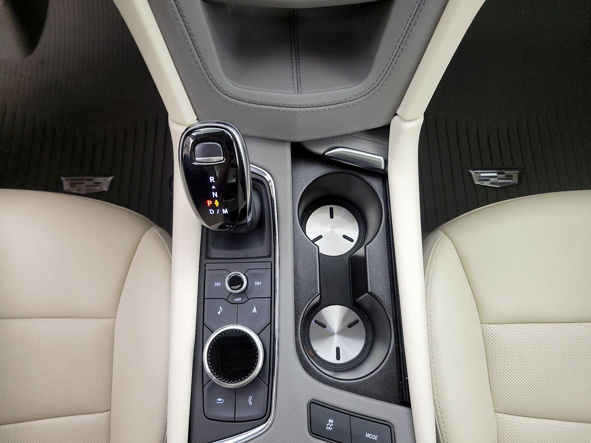 Thumbnail: 2023 Cadillac XT5 - 18