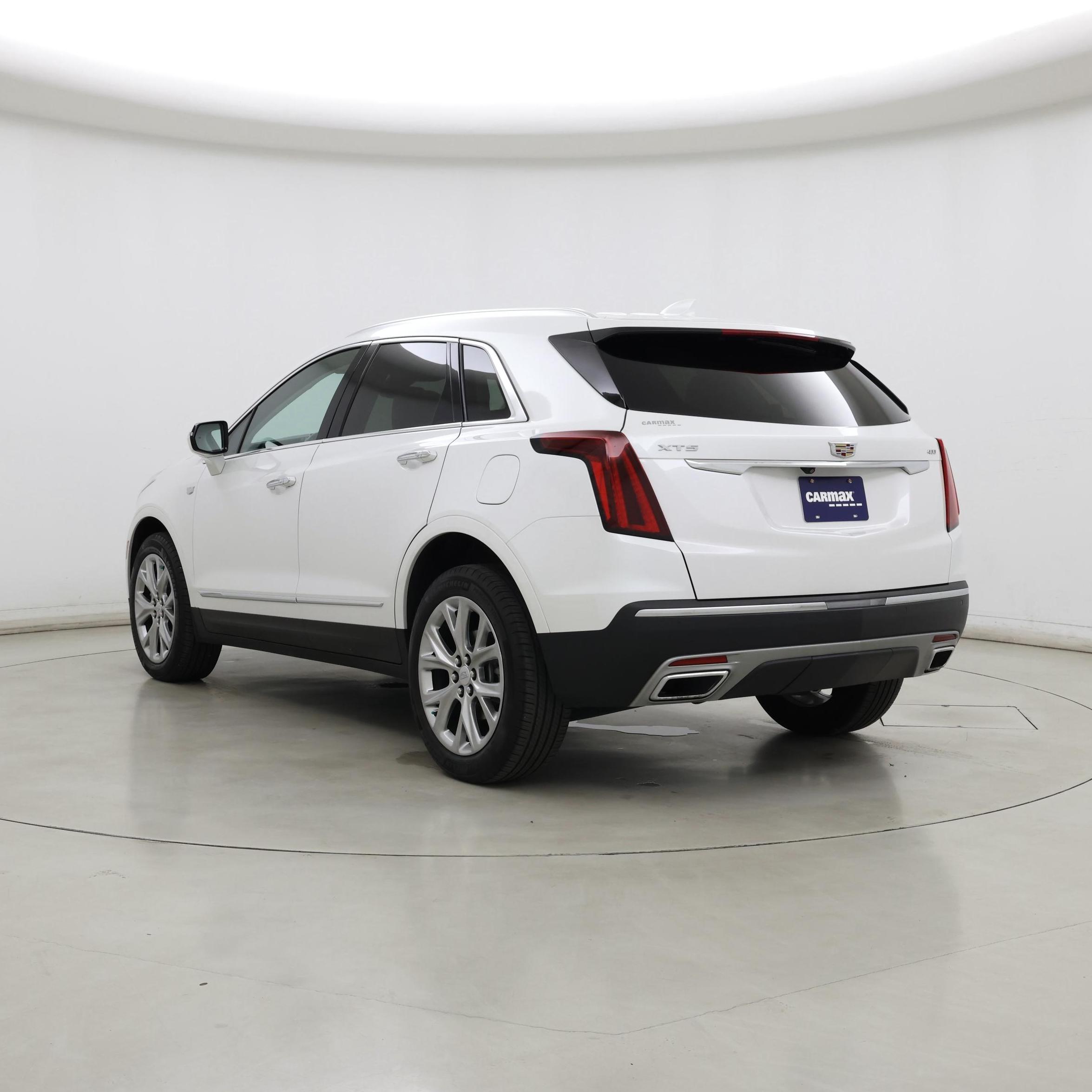 Thumbnail: 2023 Cadillac XT5 - 2