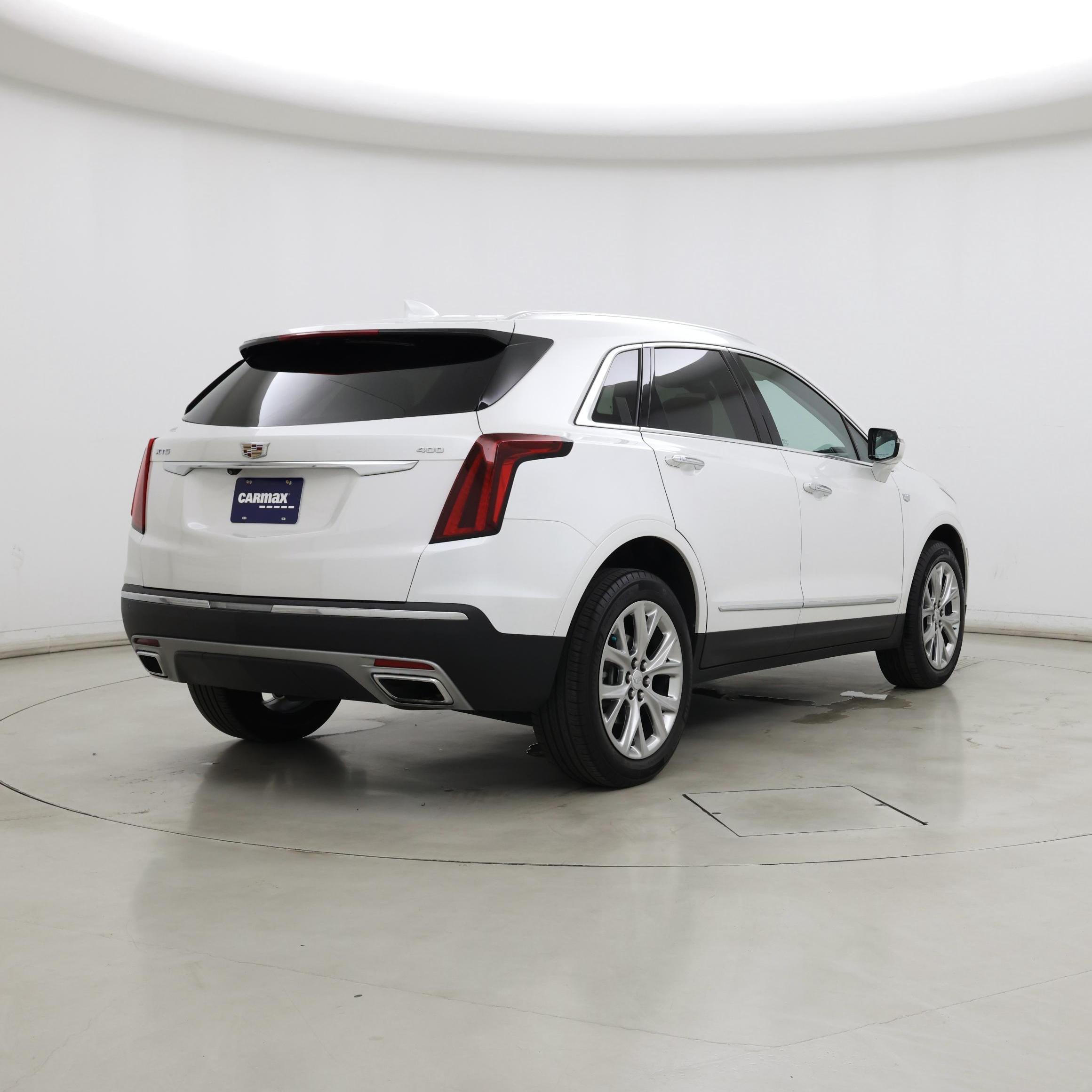 Thumbnail: 2023 Cadillac XT5 - 8
