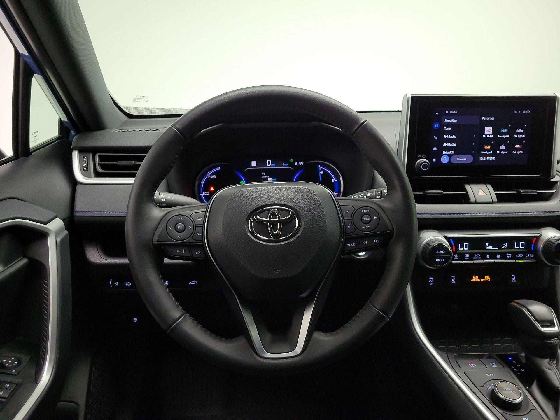Thumbnail: 2024 Toyota RAV4 - 10