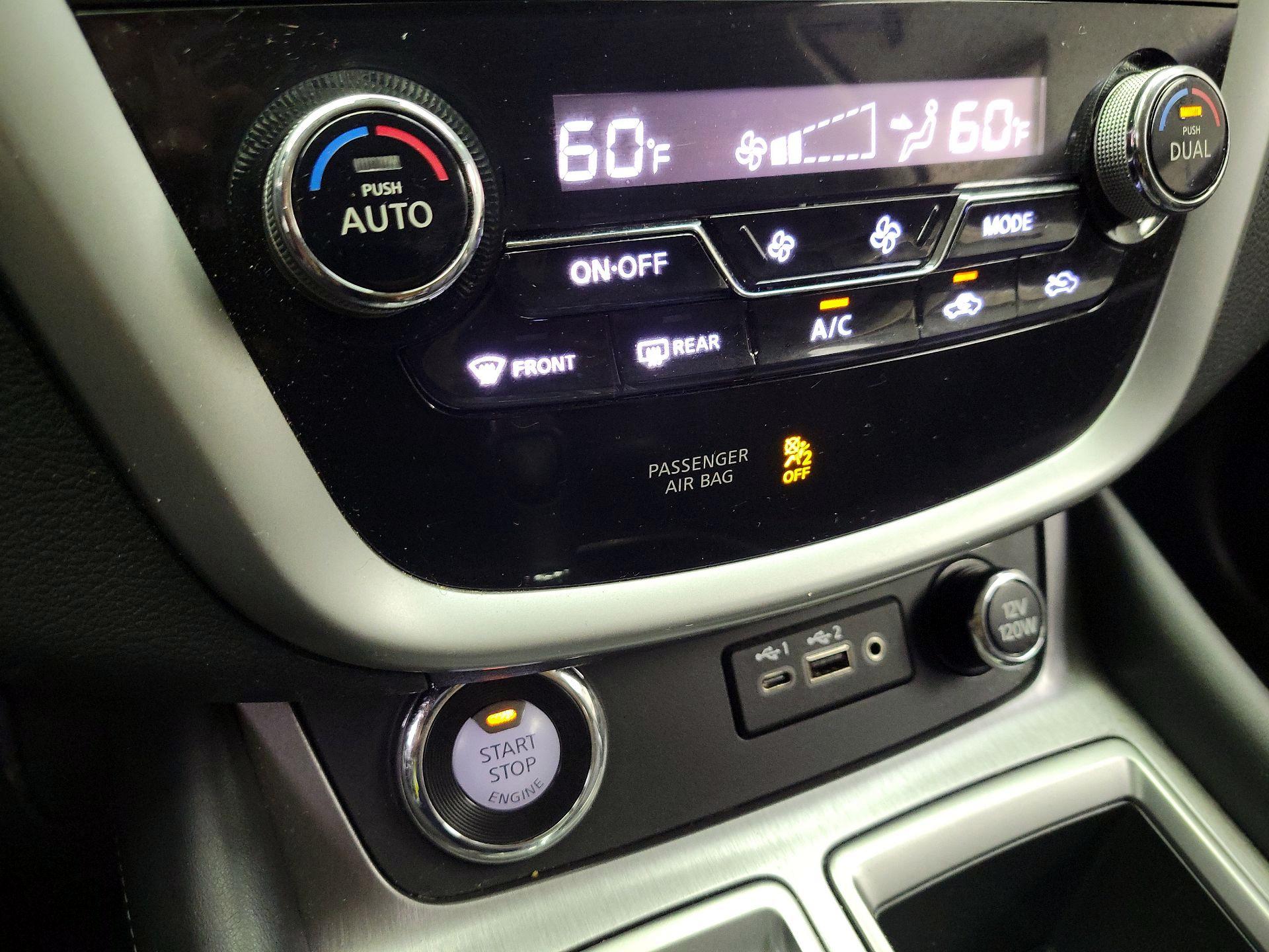 Thumbnail: 2020 Nissan Murano - 17