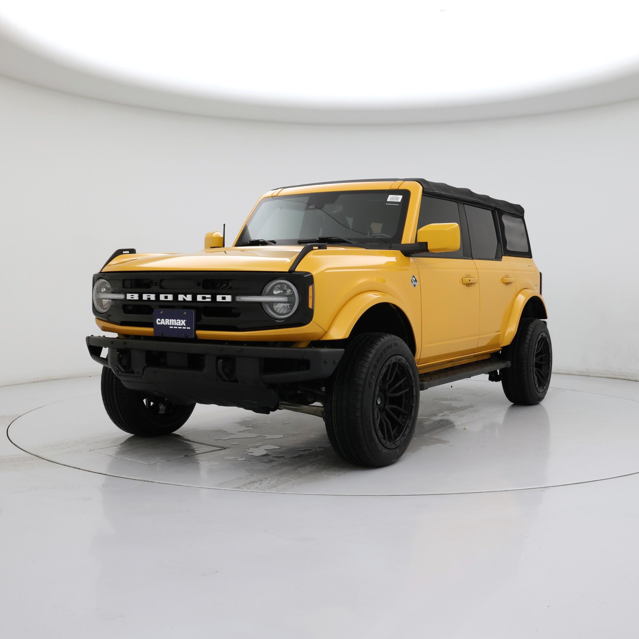 Thumbnail: 2021 Ford Bronco - 4