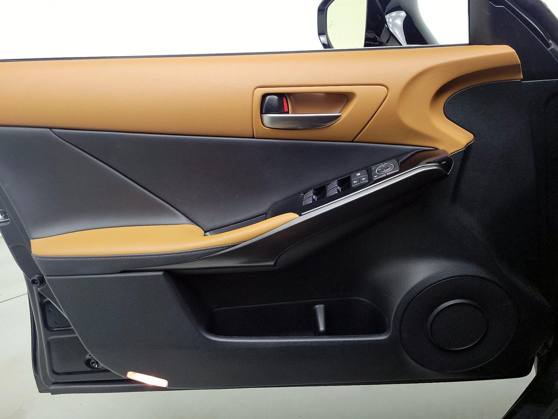 Thumbnail: 2021 Lexus IS - 12