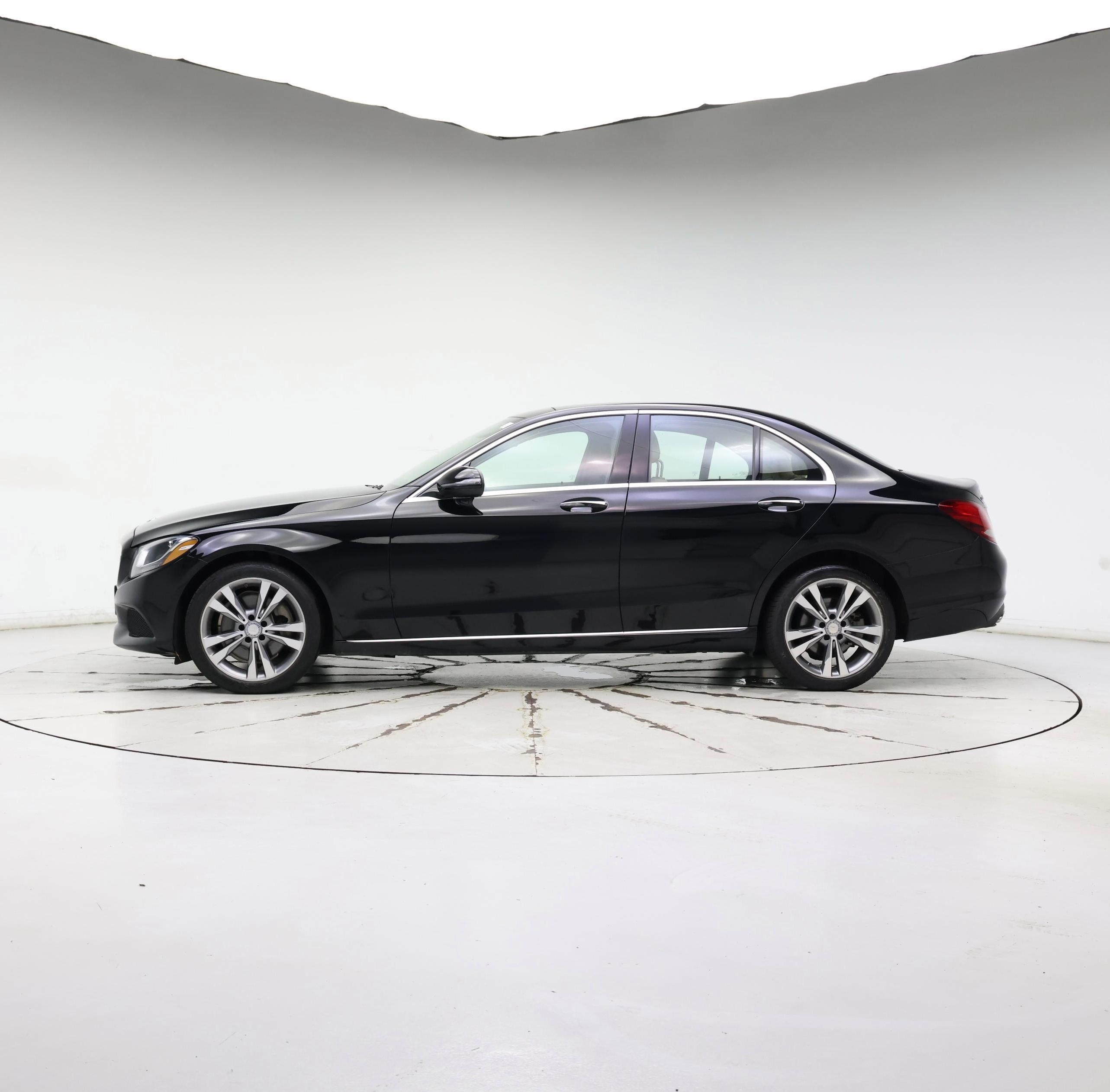 Thumbnail: 2017 Mercedes-Benz C-Class - 3