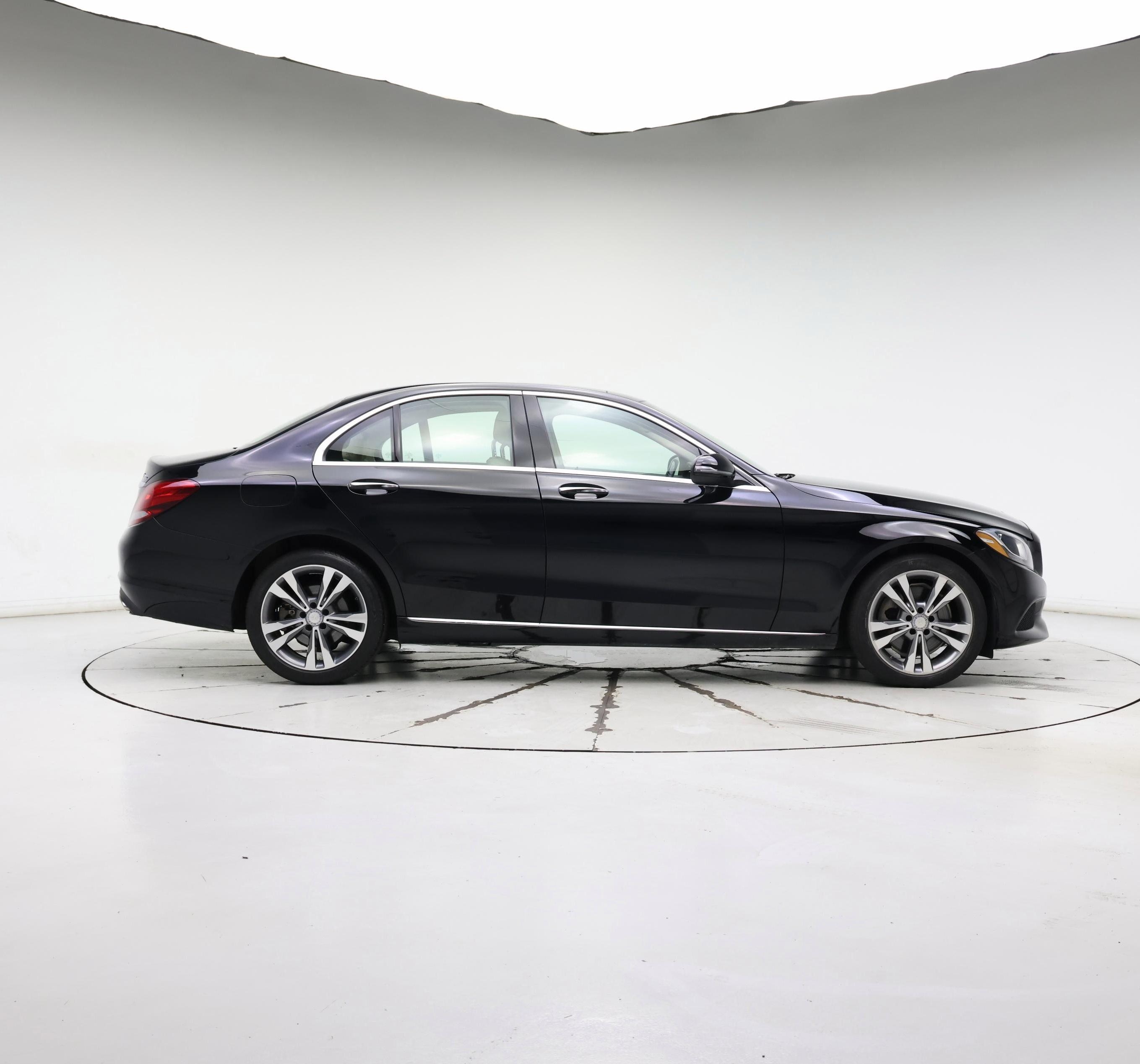 Thumbnail: 2017 Mercedes-Benz C-Class - 7