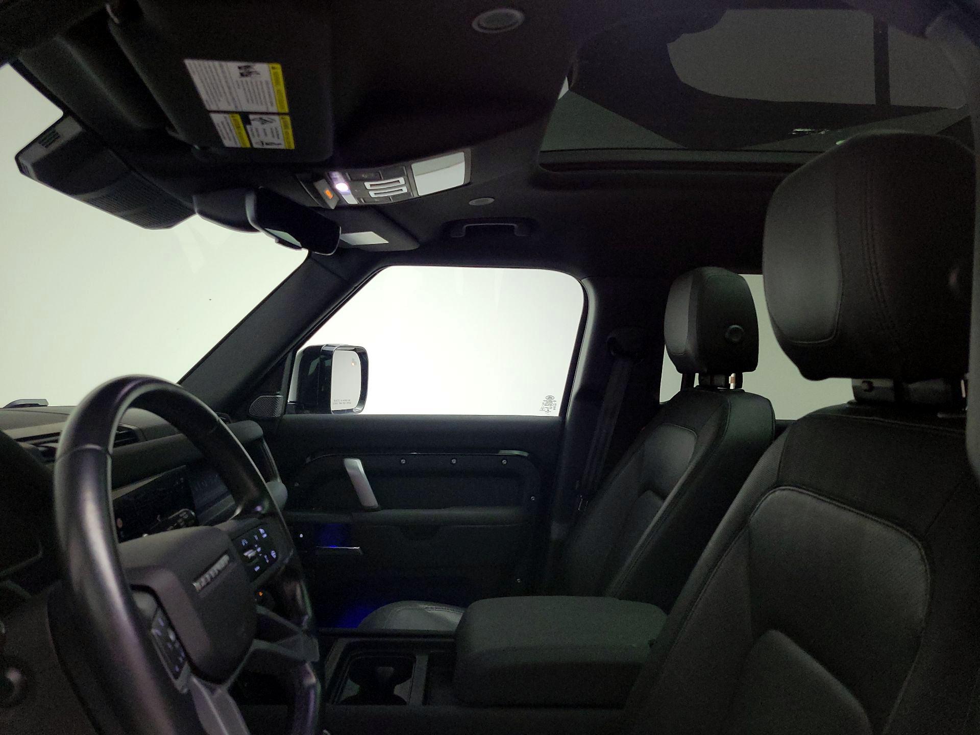Thumbnail: 2023 Land Rover Defender - 20