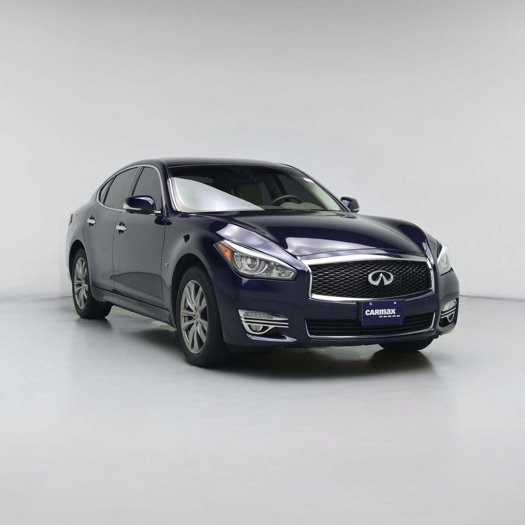 Thumbnail: 2015 INFINITI Q70 - 1