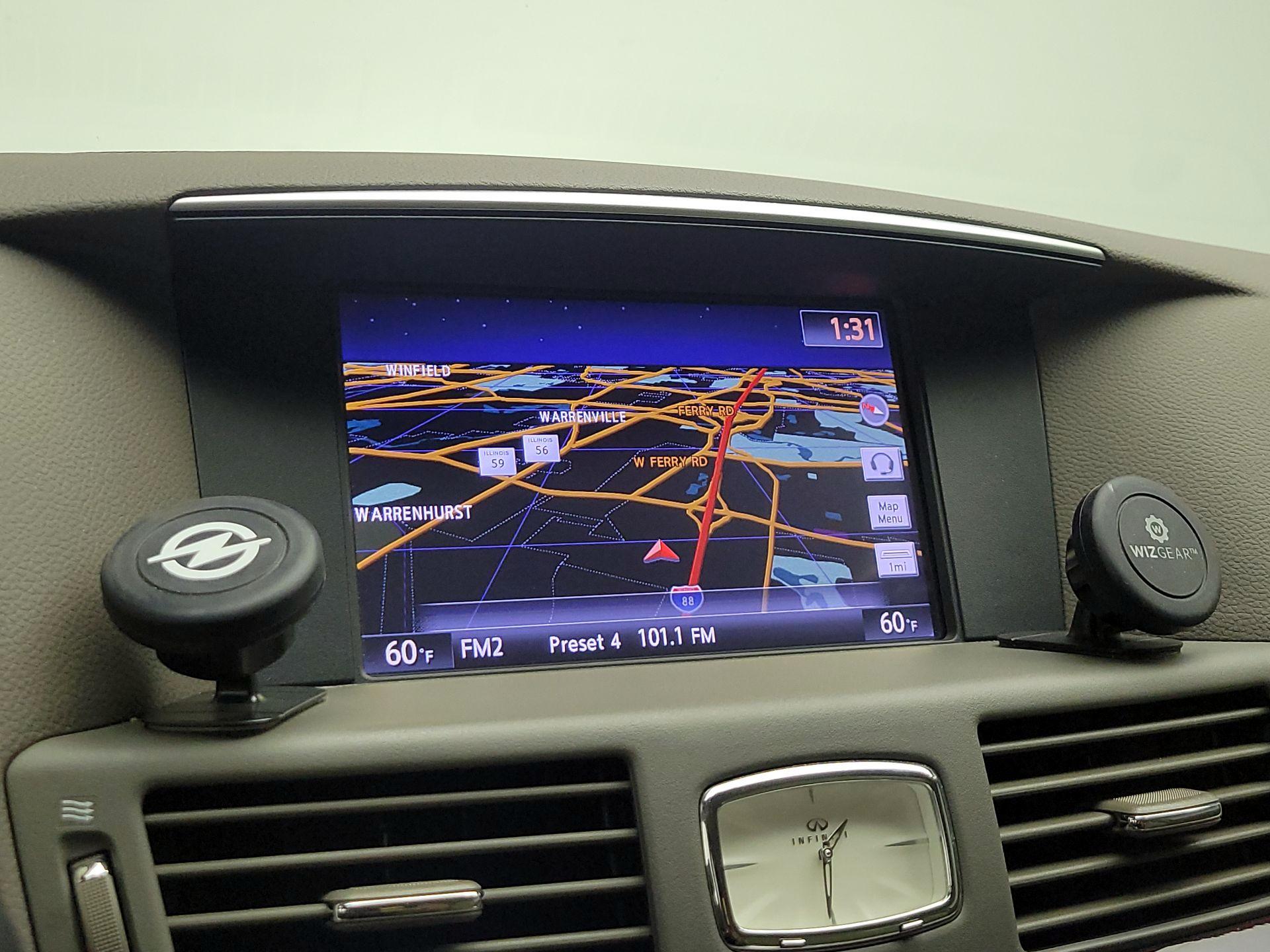 Thumbnail: 2015 INFINITI Q70 - 14