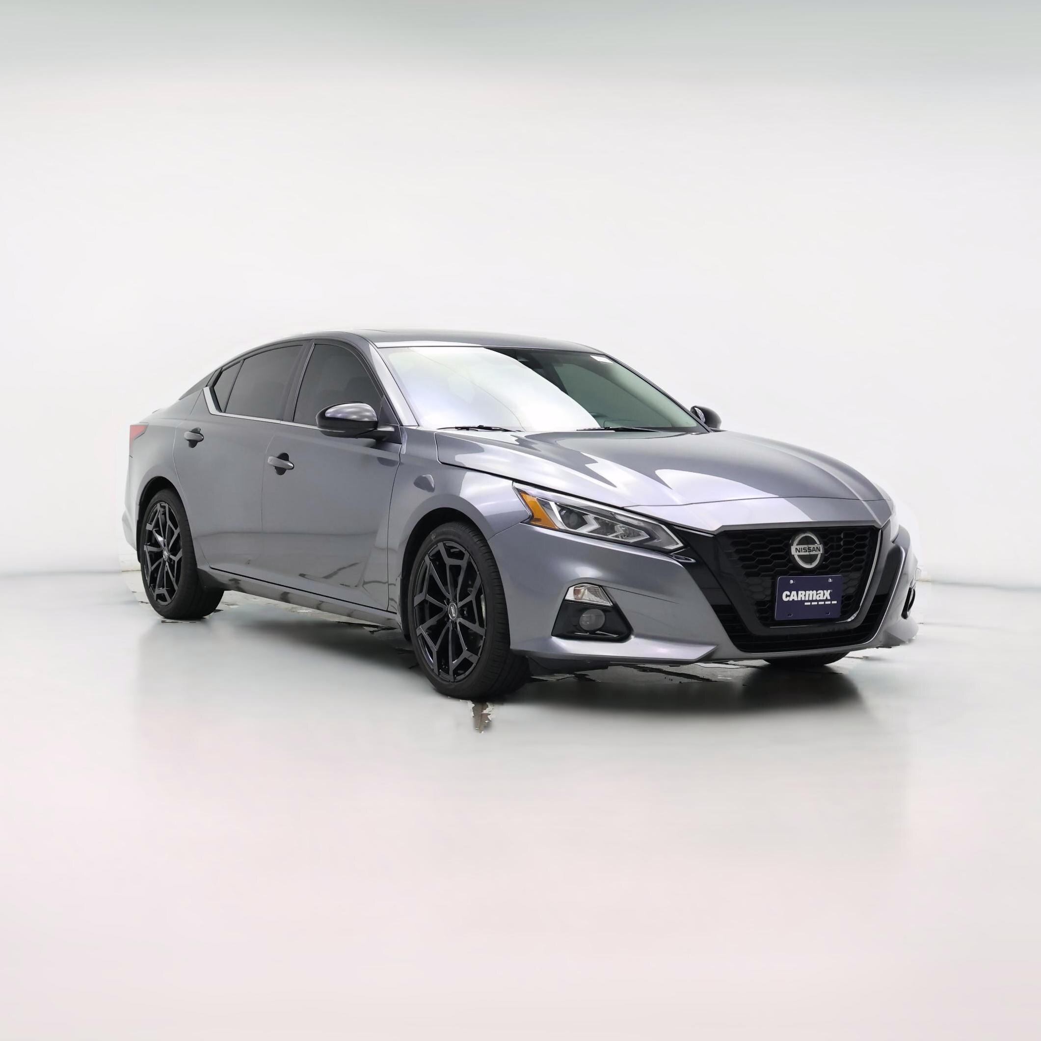 Thumbnail: 2022 Nissan Altima - 1