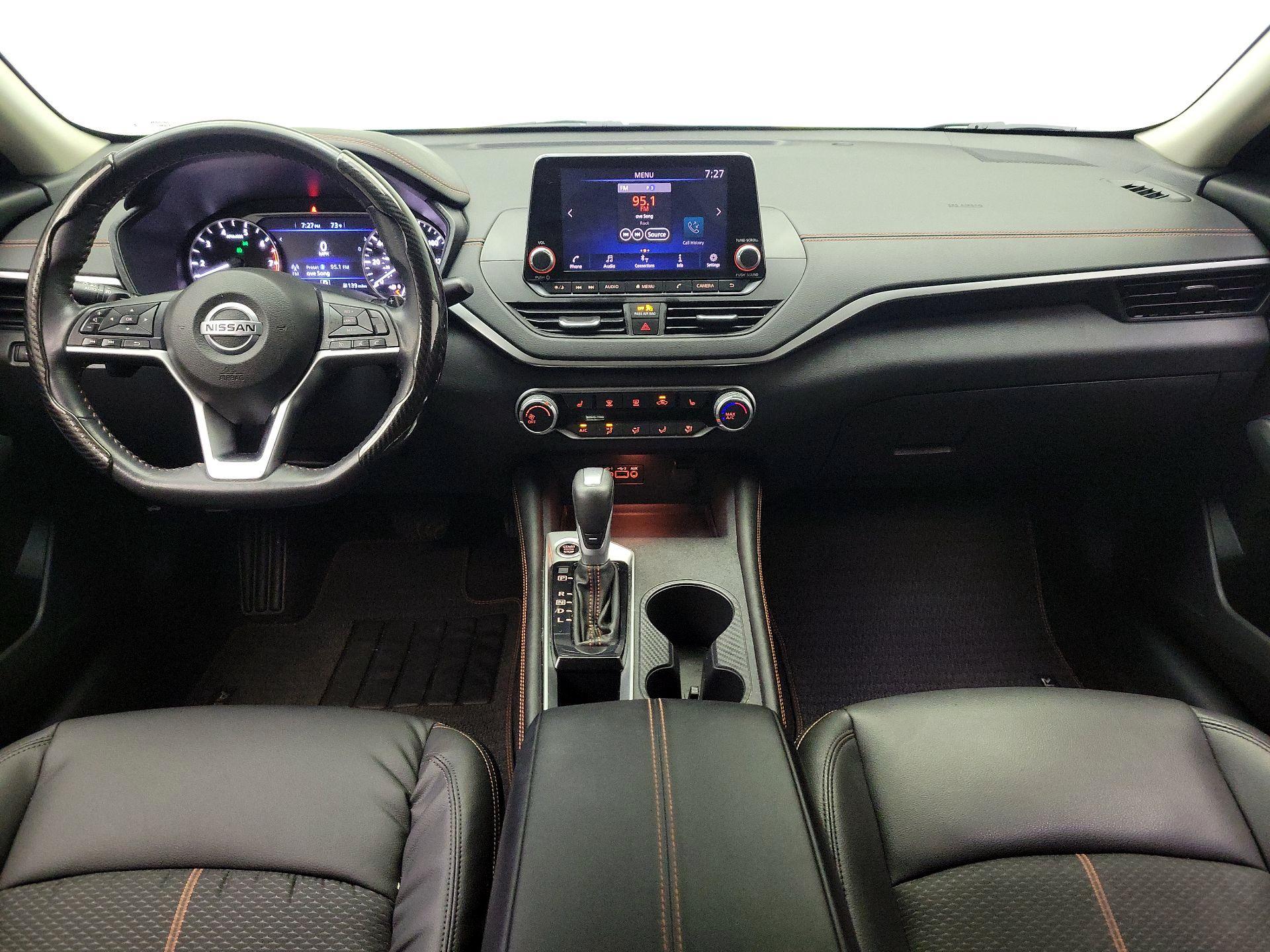 Thumbnail: 2022 Nissan Altima - 9