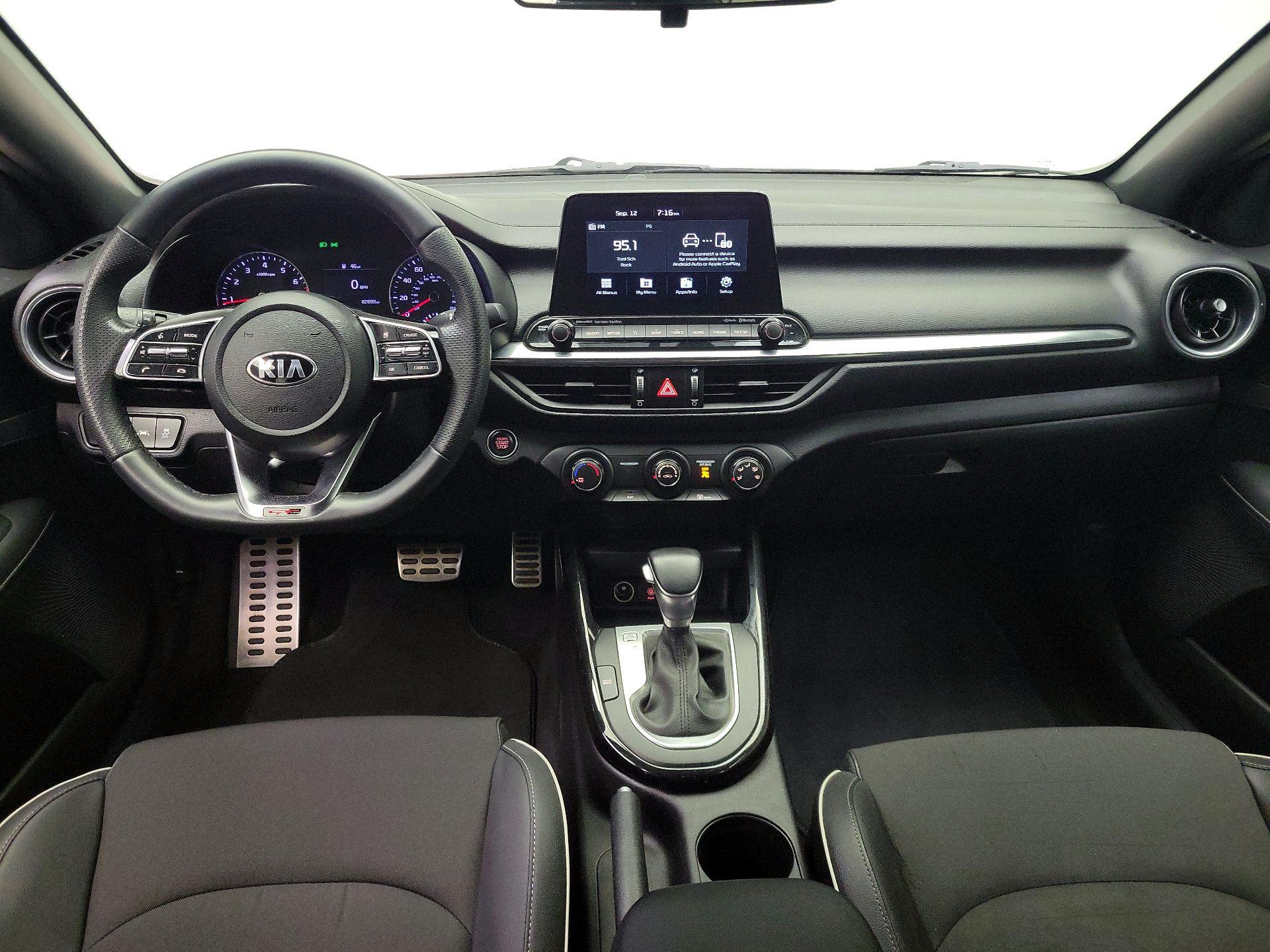 Thumbnail: 2021 Kia Forte - 9