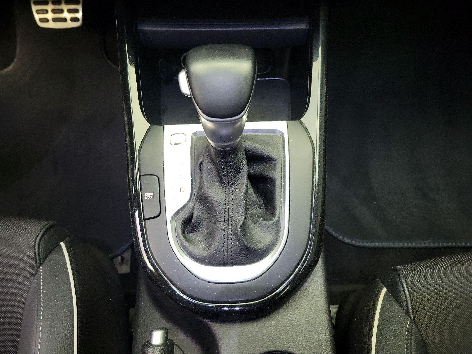Thumbnail: 2021 Kia Forte - 17