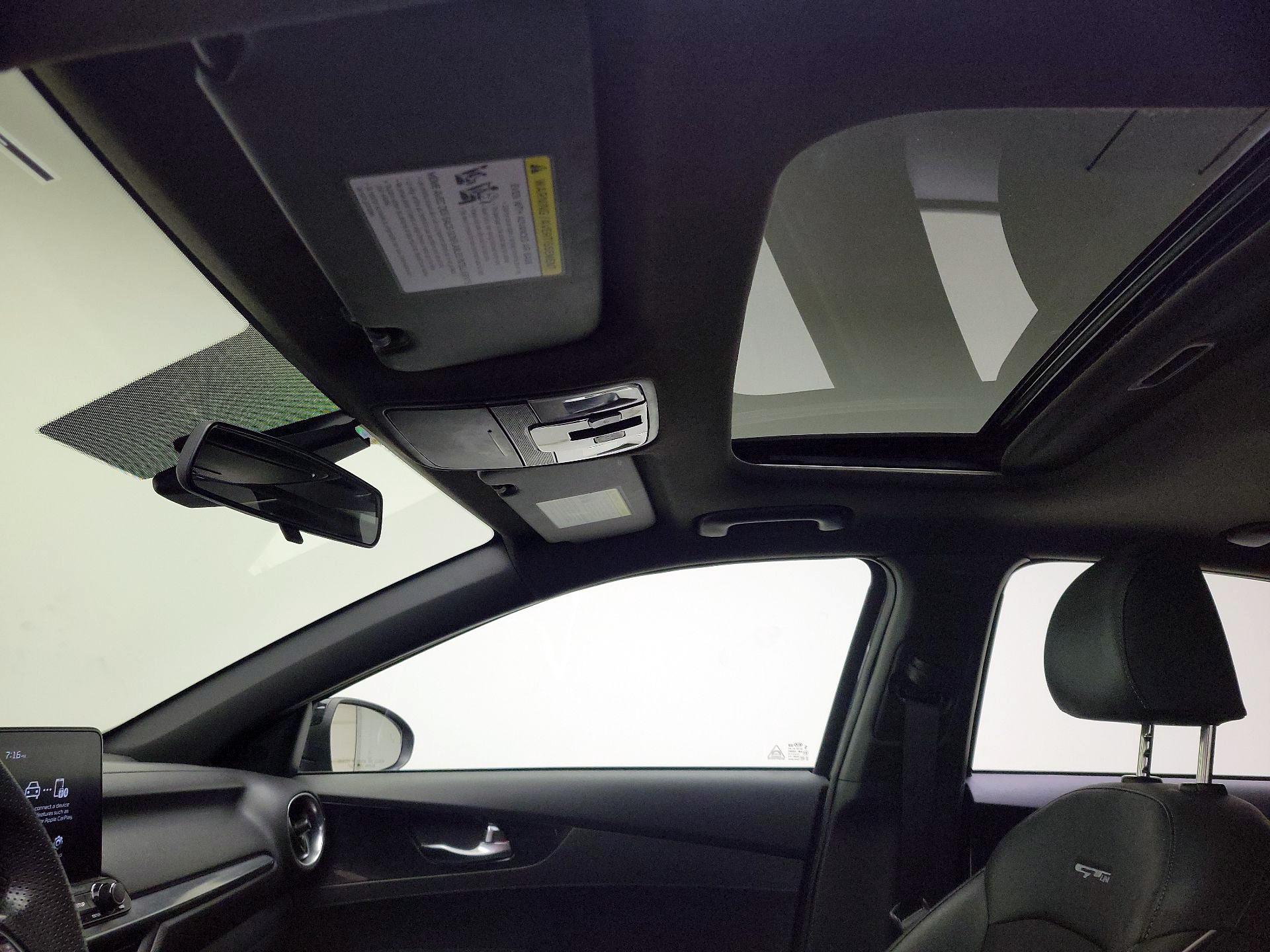 Thumbnail: 2021 Kia Forte - 19