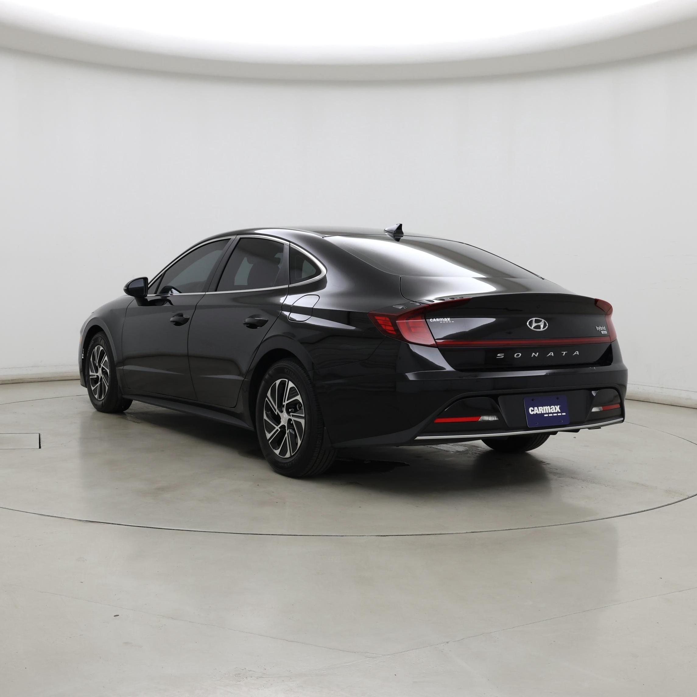 Thumbnail: 2023 Hyundai Sonata - 2