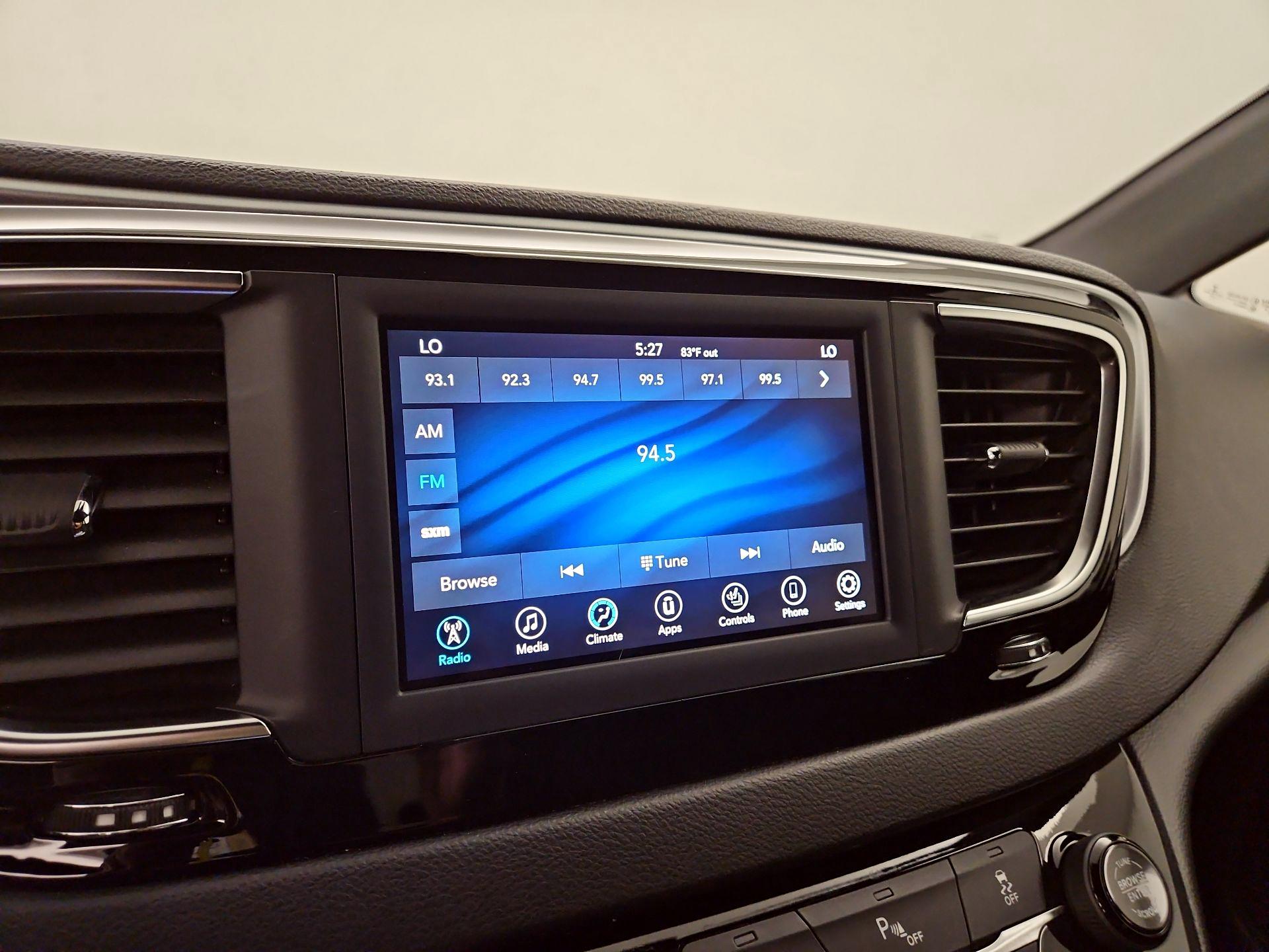 Thumbnail: 2020 Chrysler Pacifica - 15