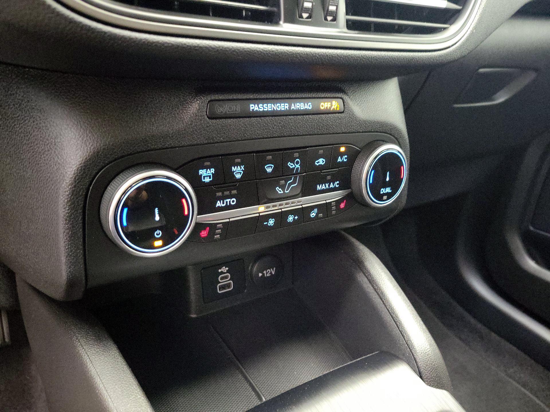 Thumbnail: 2024 Ford Escape - 16