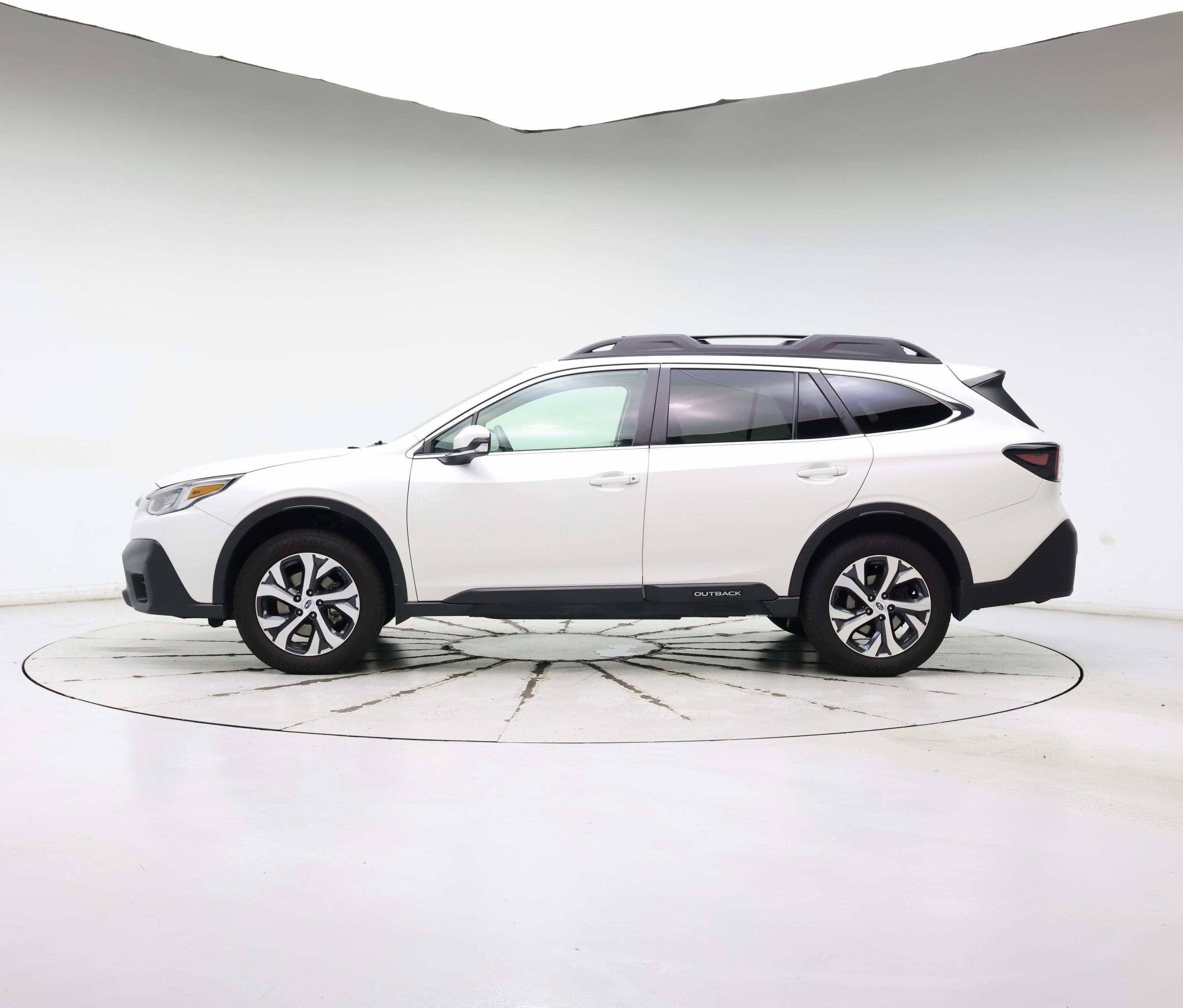 Thumbnail: 2022 Subaru Outback - 3
