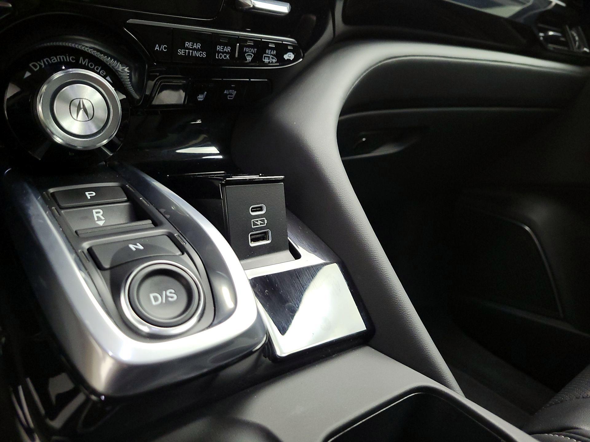 Thumbnail: 2023 Acura MDX - 19