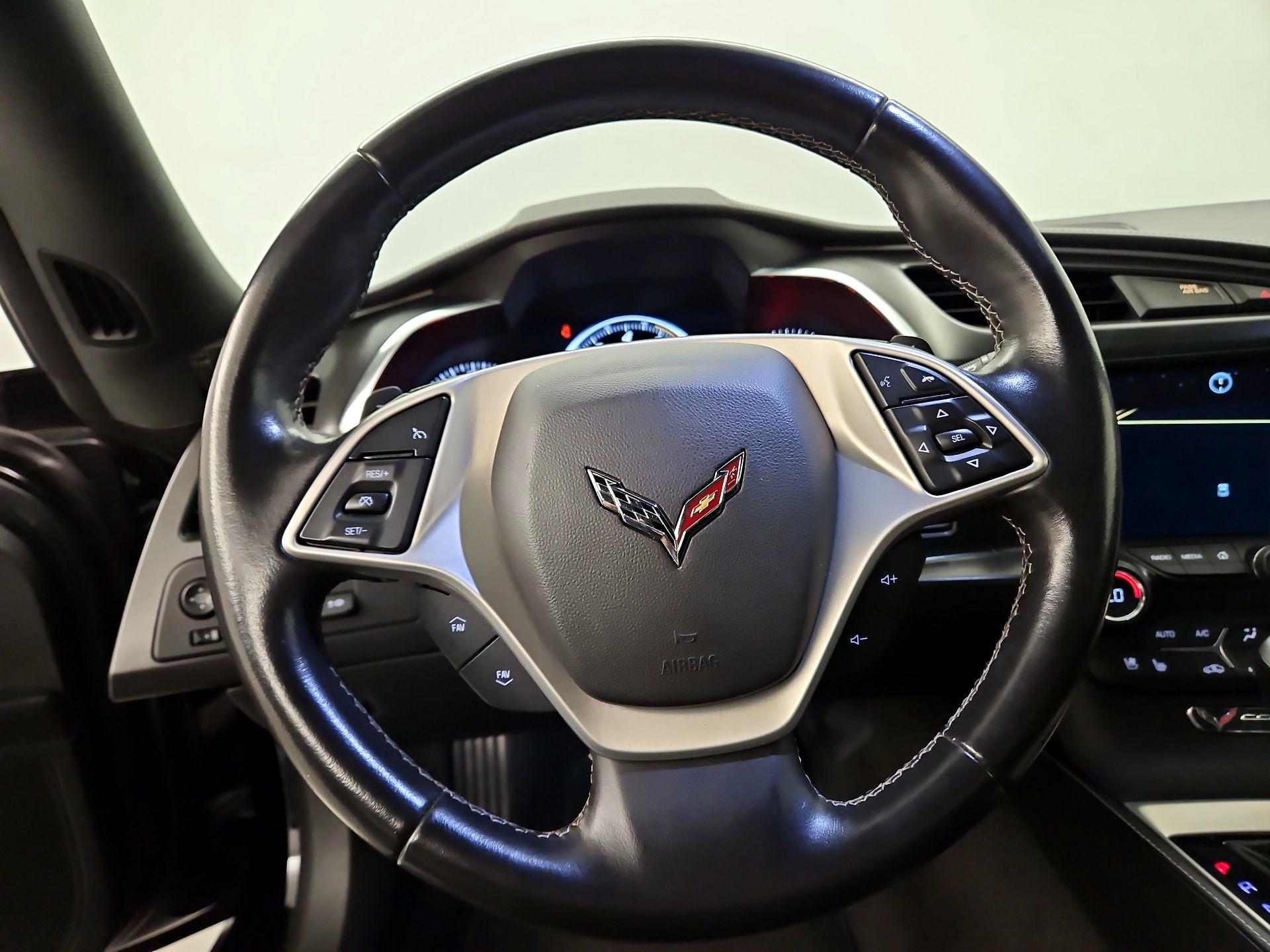 Thumbnail: 2014 Chevrolet Corvette - 10