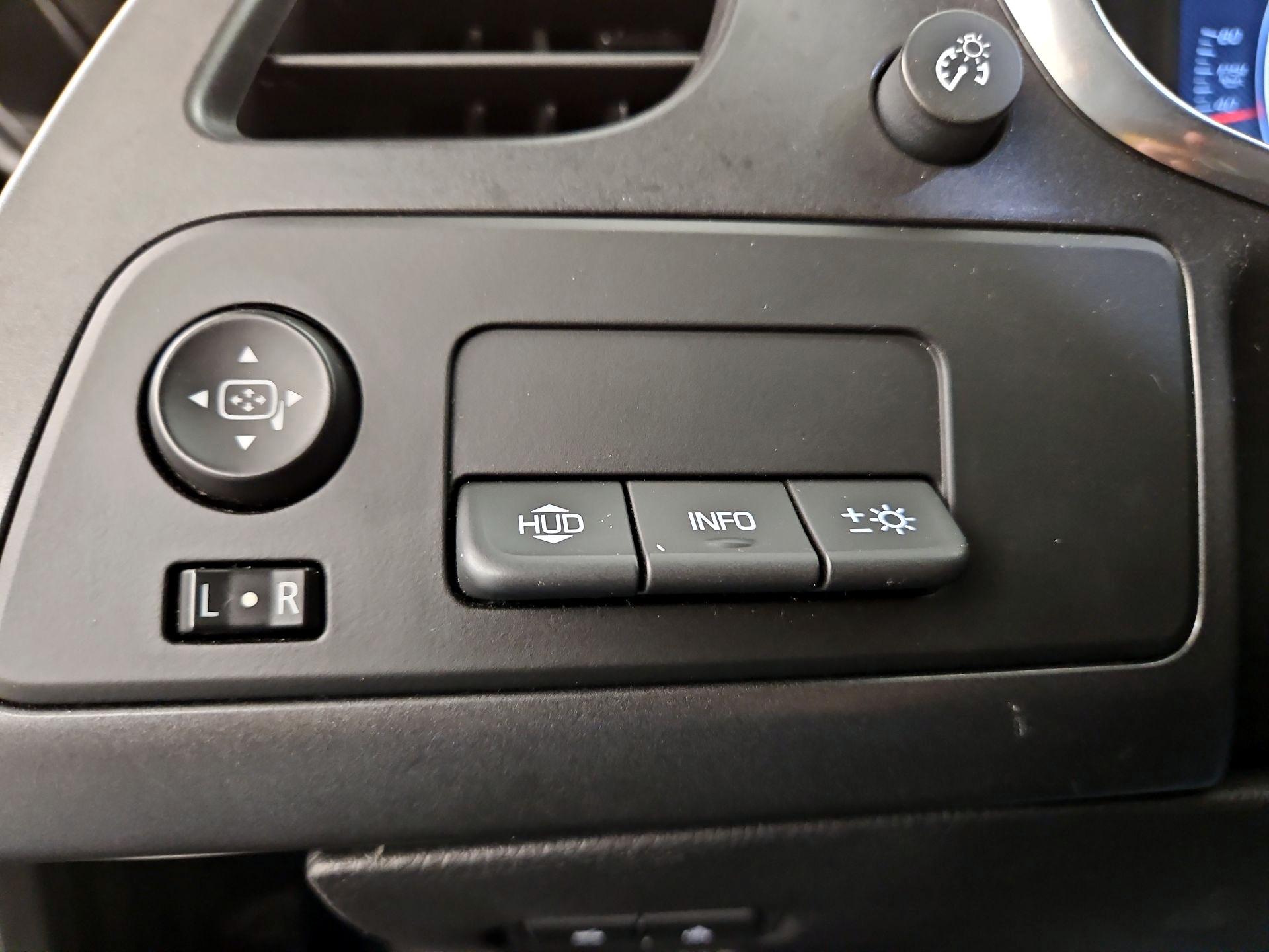 Thumbnail: 2014 Chevrolet Corvette - 13