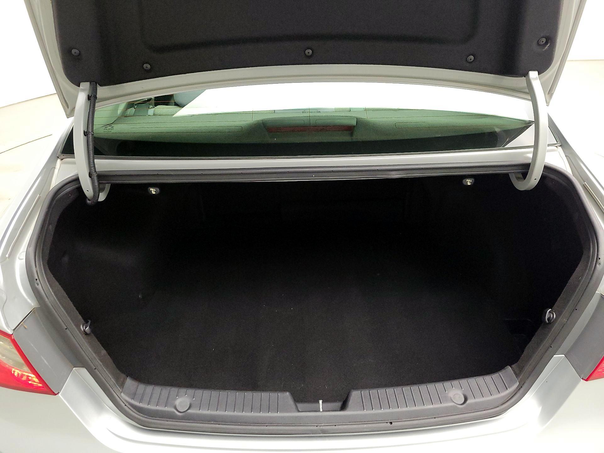 Thumbnail: 2013 Hyundai Sonata - 17
