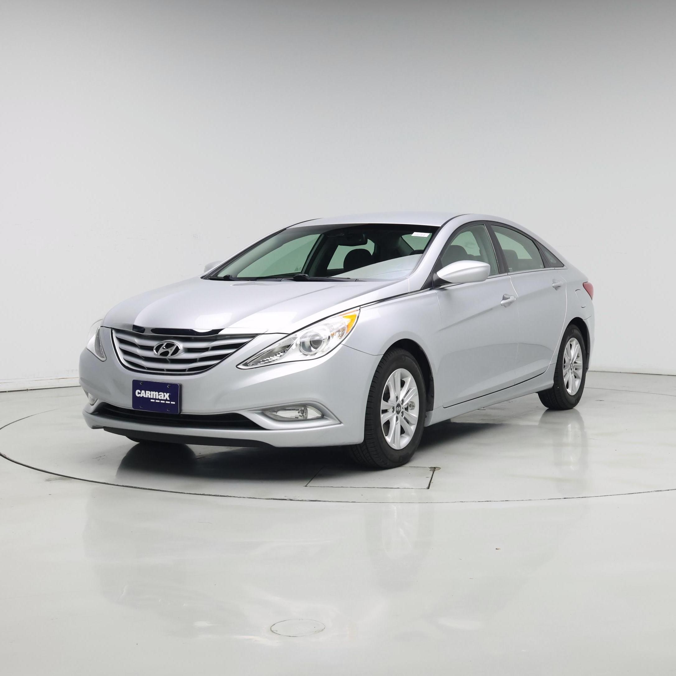 Thumbnail: 2013 Hyundai Sonata - 4