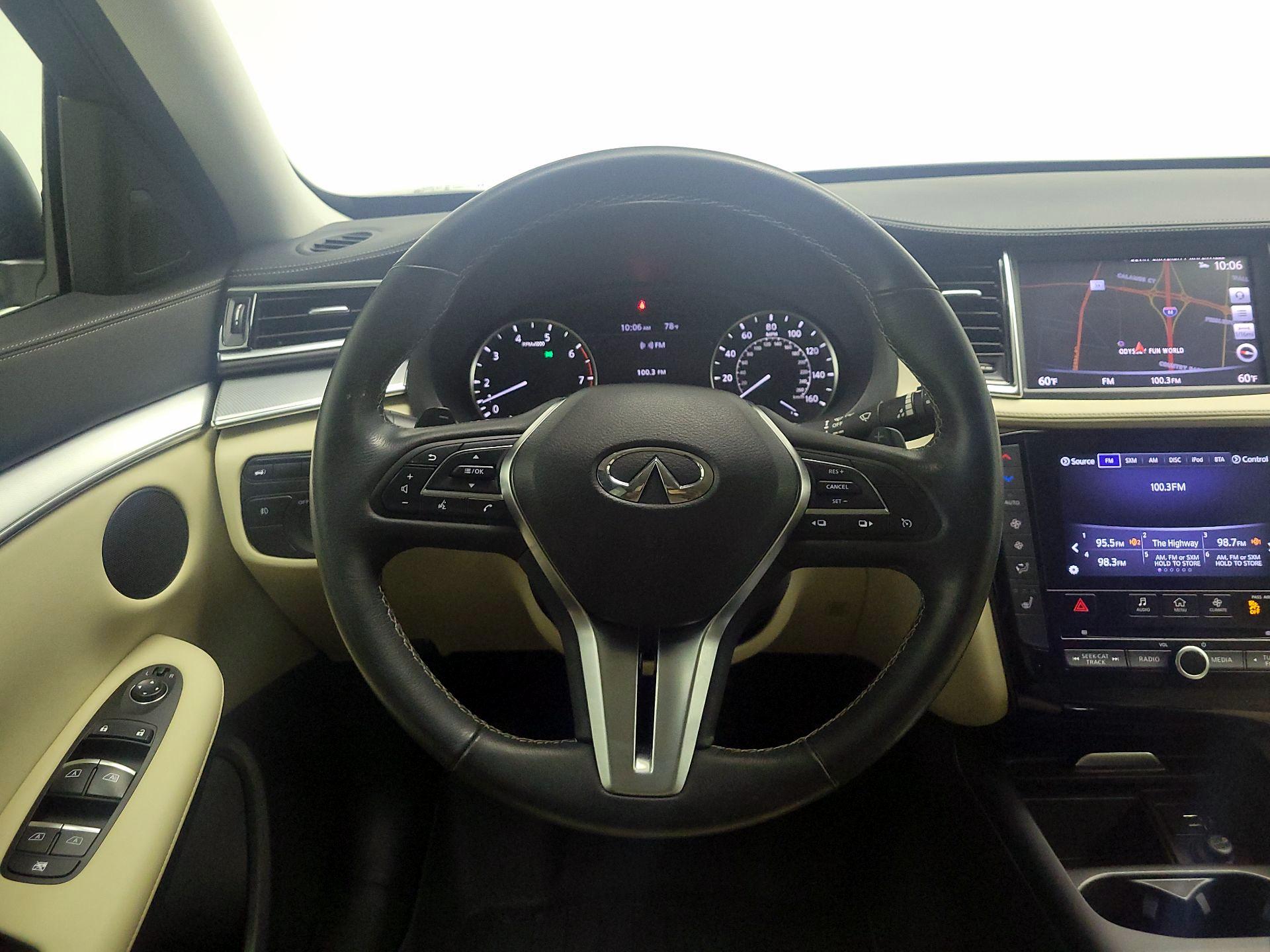Thumbnail: 2019 INFINITI QX50 - 10