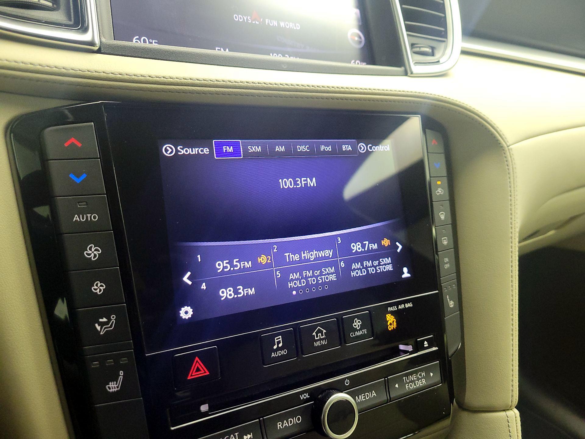 Thumbnail: 2019 INFINITI QX50 - 14