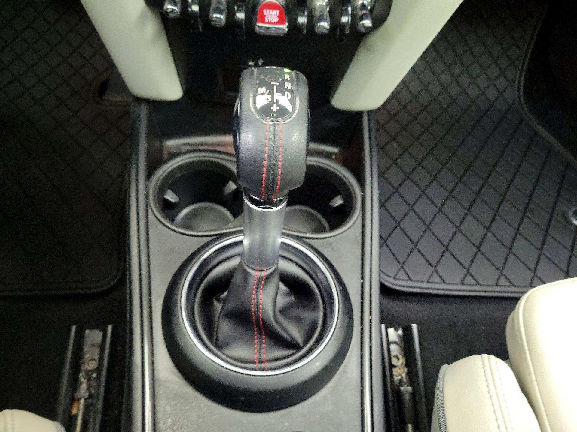 Thumbnail: 2019 MINI Cooper Countryman - 18