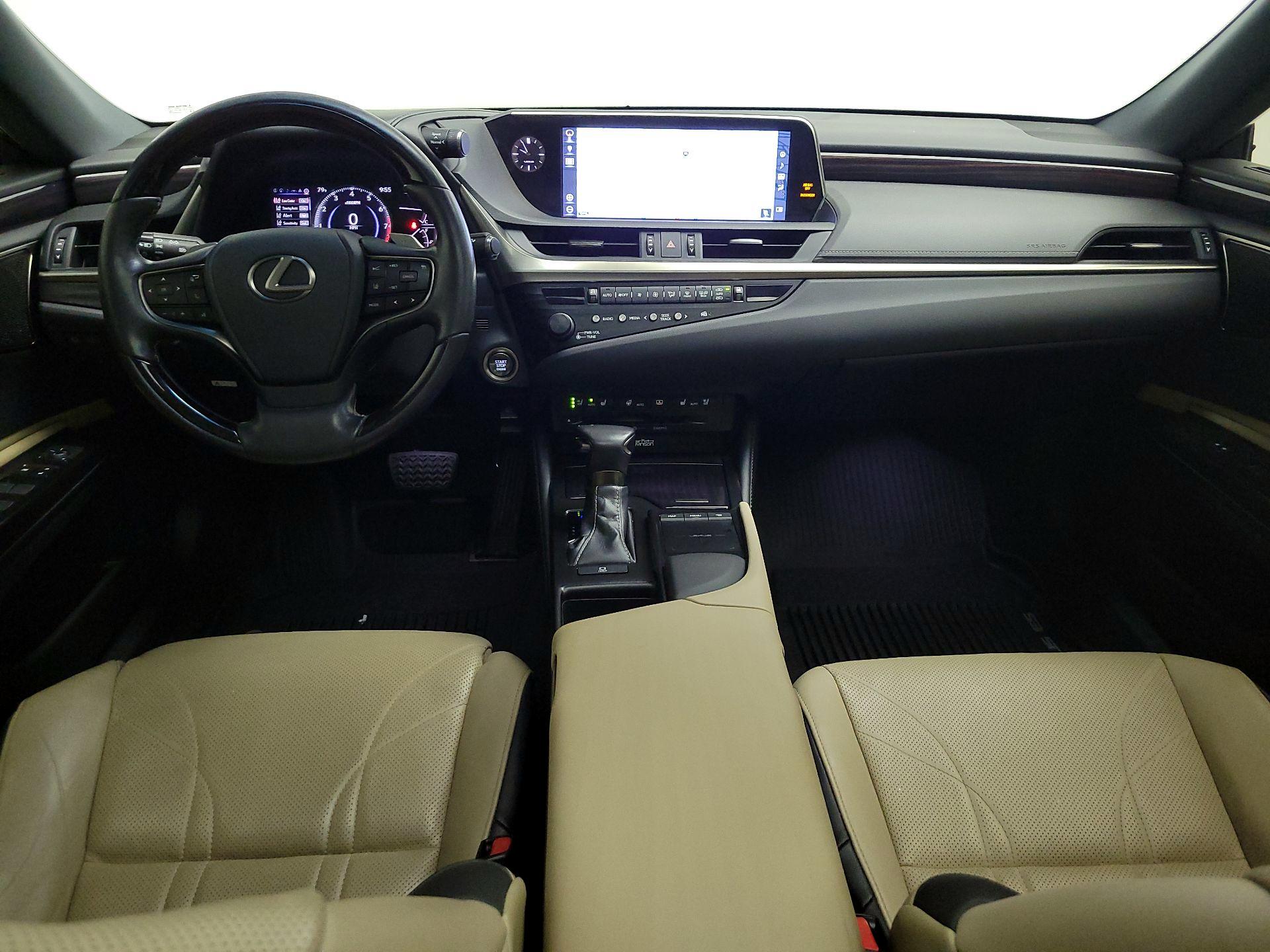 Thumbnail: 2019 Lexus ES - 9