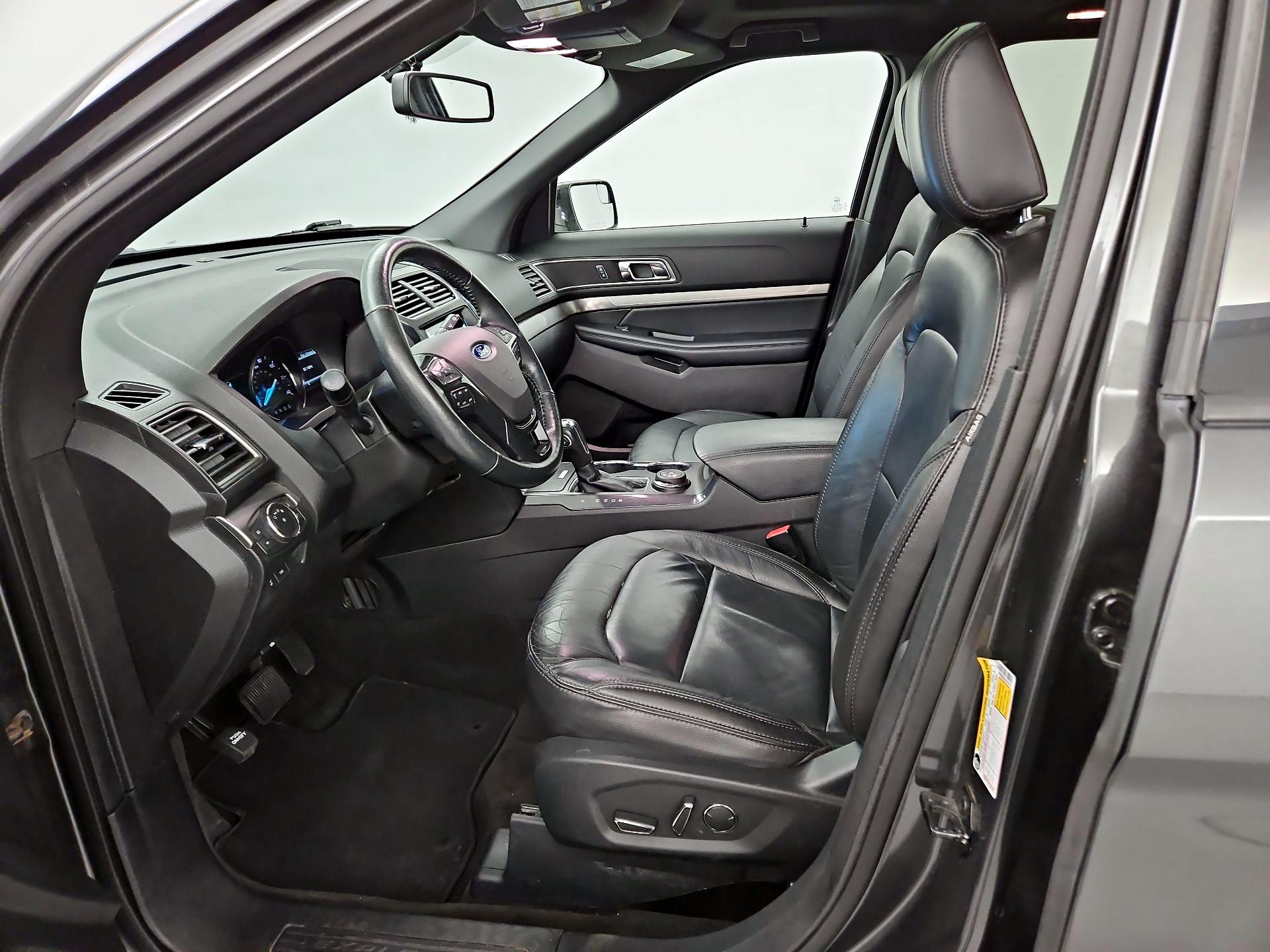Thumbnail: 2018 Ford Explorer - 11